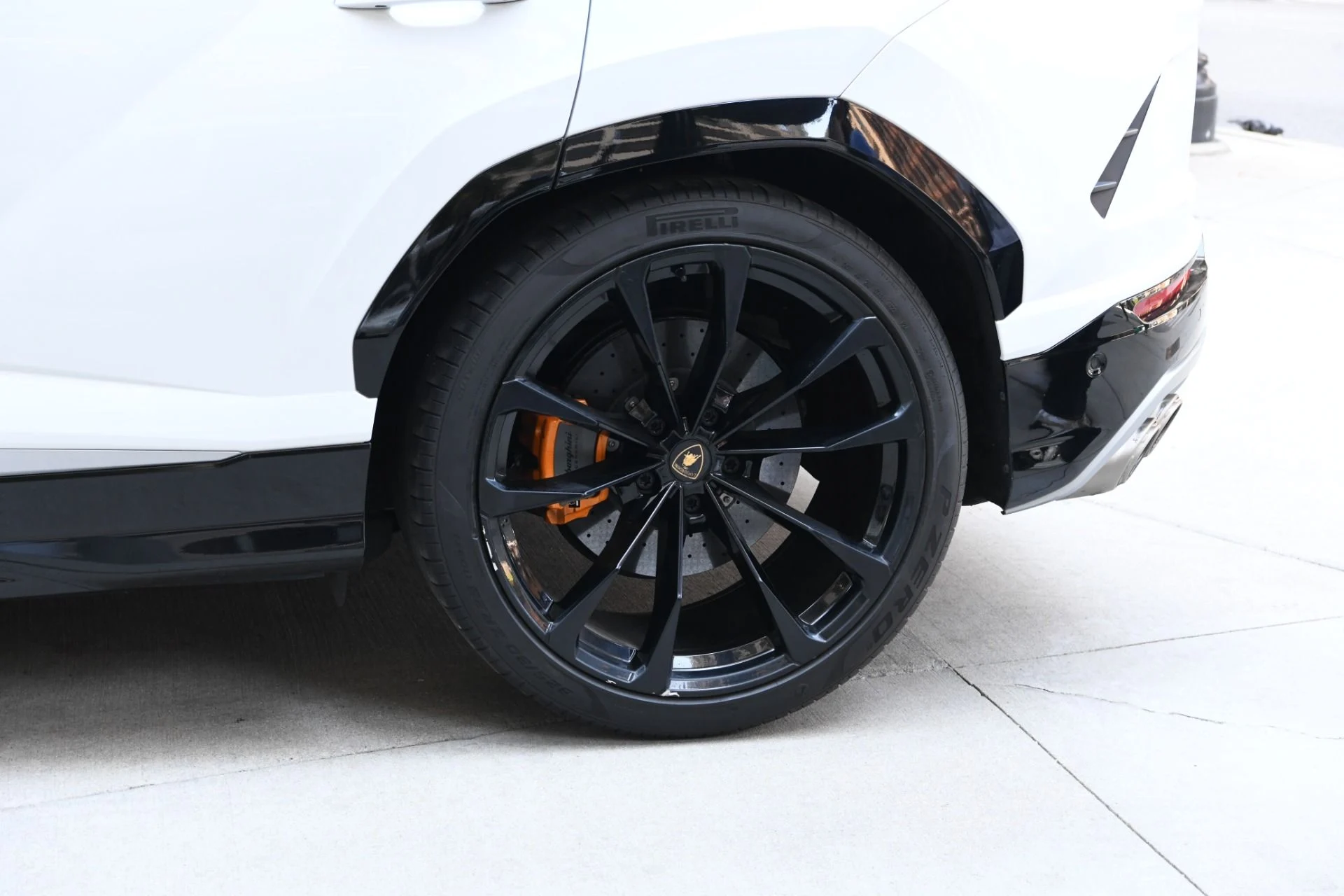 mph022_637159898_Used_2021_Lamborghini_Urus_1752869071_db548e4cba