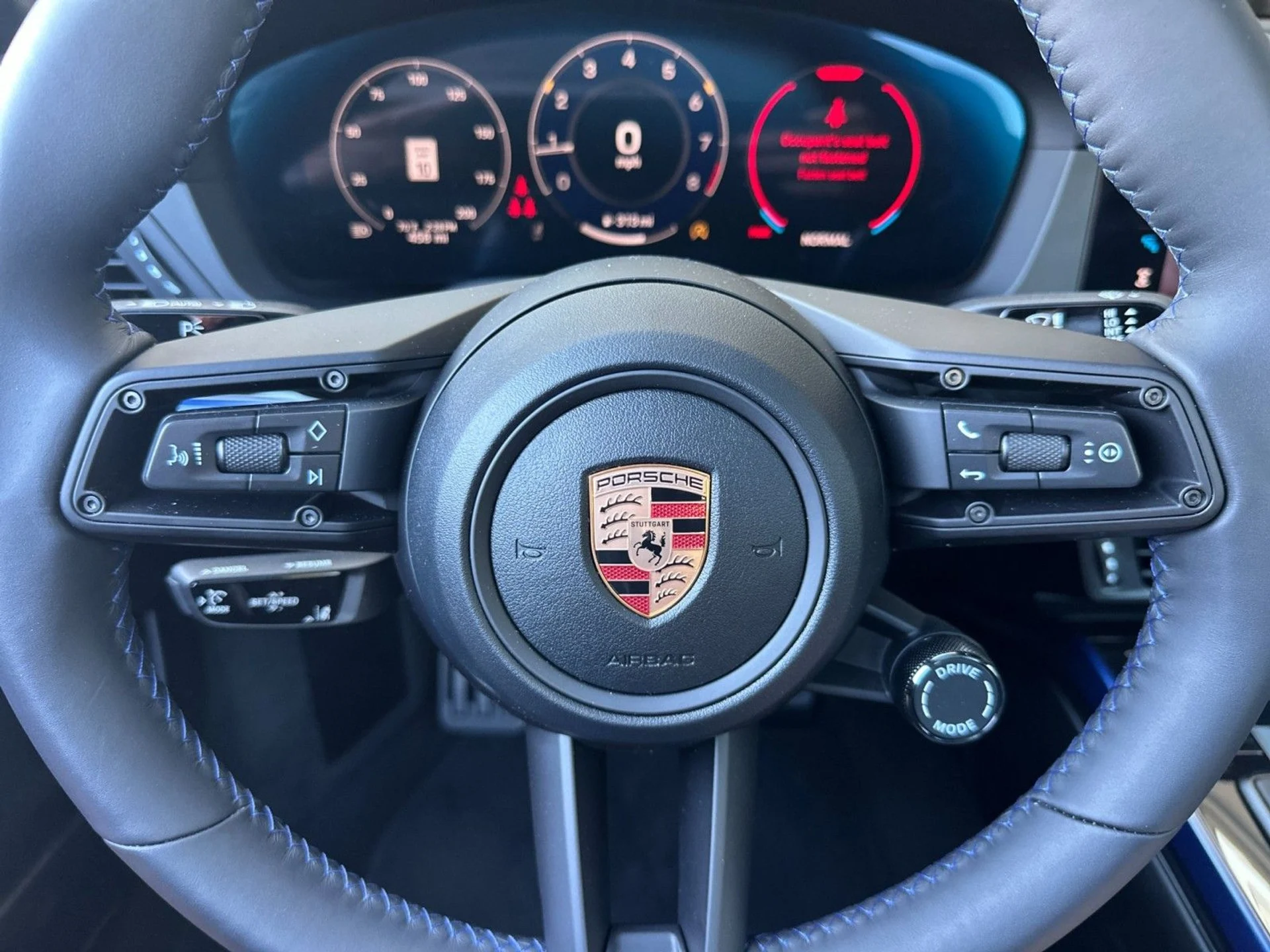 mph022_63824880_d8137a078ec931555127c1fe459bc715_dda2b5a709