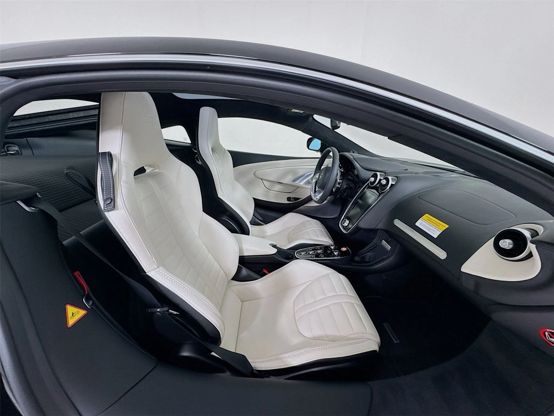 mph022_642704230_266d82be1bcfed2c2d77ba67cf91223ax_b357c884dd