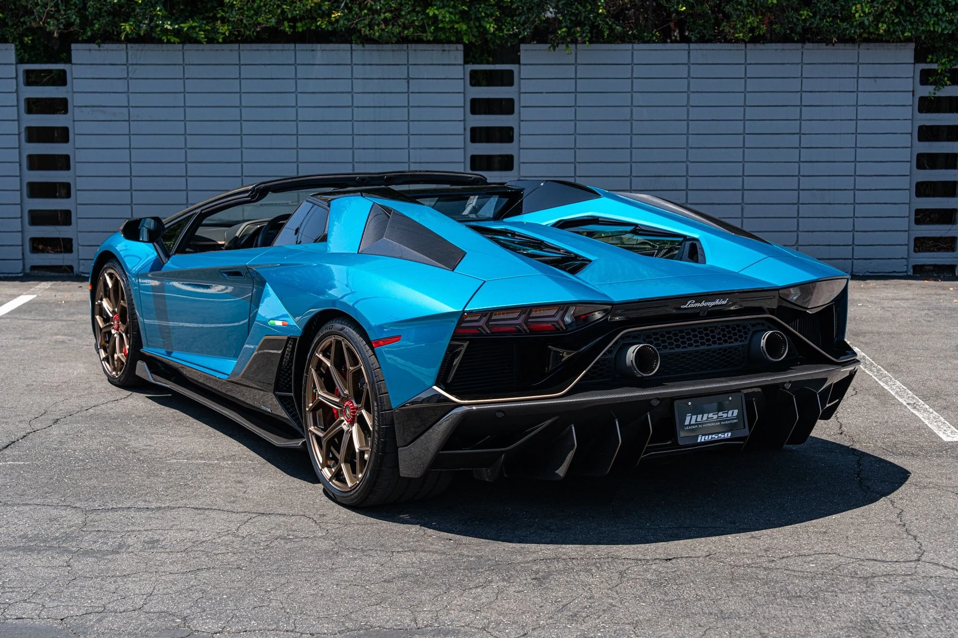 mph022_643233833_Used_2022_Lamborghini_Aventador_LP_780_4_Ultimae_1755037008_1f059d572e