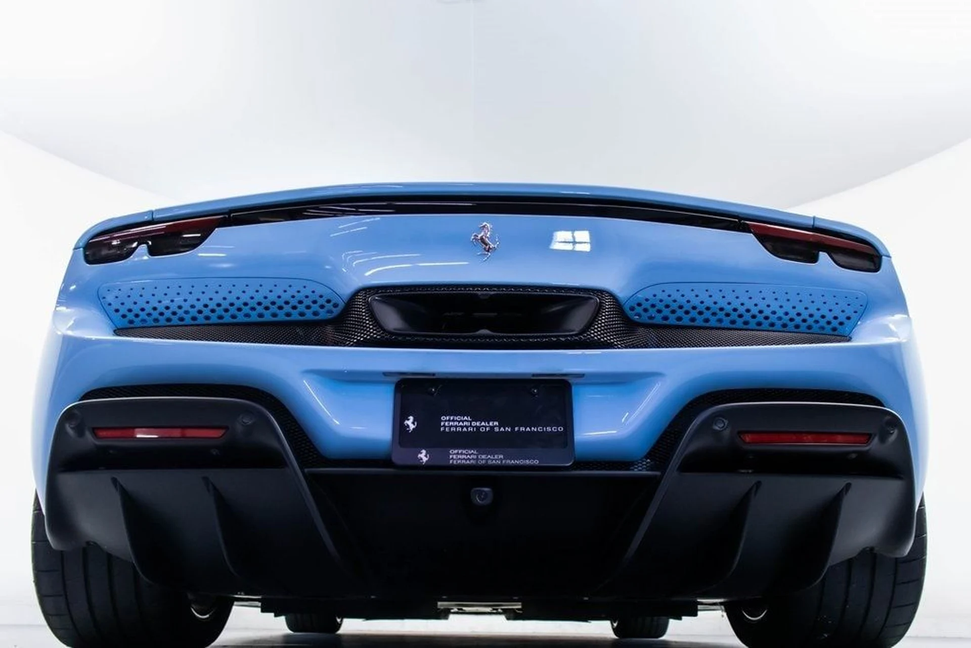 mph022_643334573_98de2119d198daad32ad395557d12c0bx_642167affb