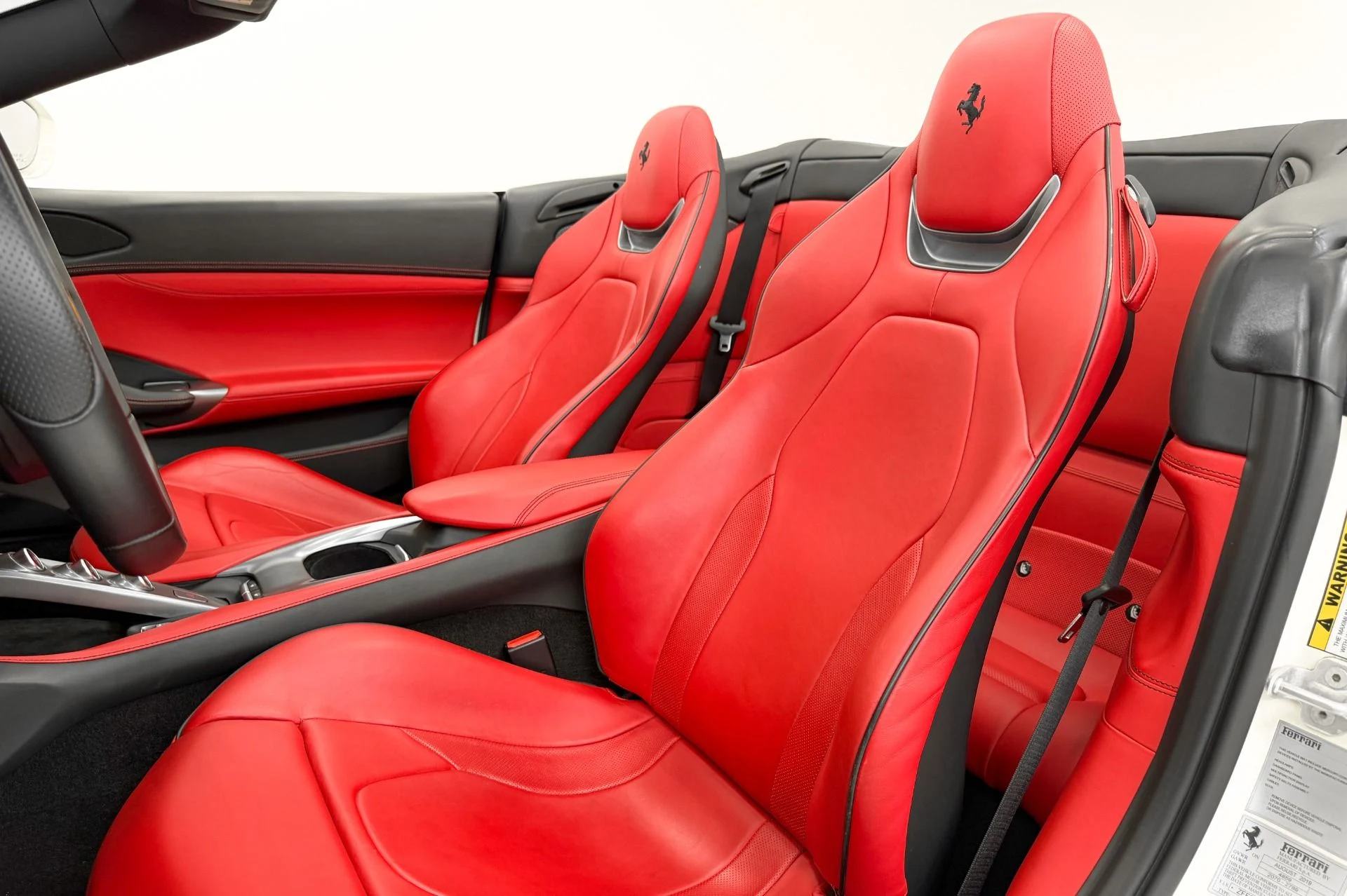 mph022_644790693_Used_2020_Ferrari_Portofino_591_Horsepower_Two_Tone_Interior_1782839296_47524950f7