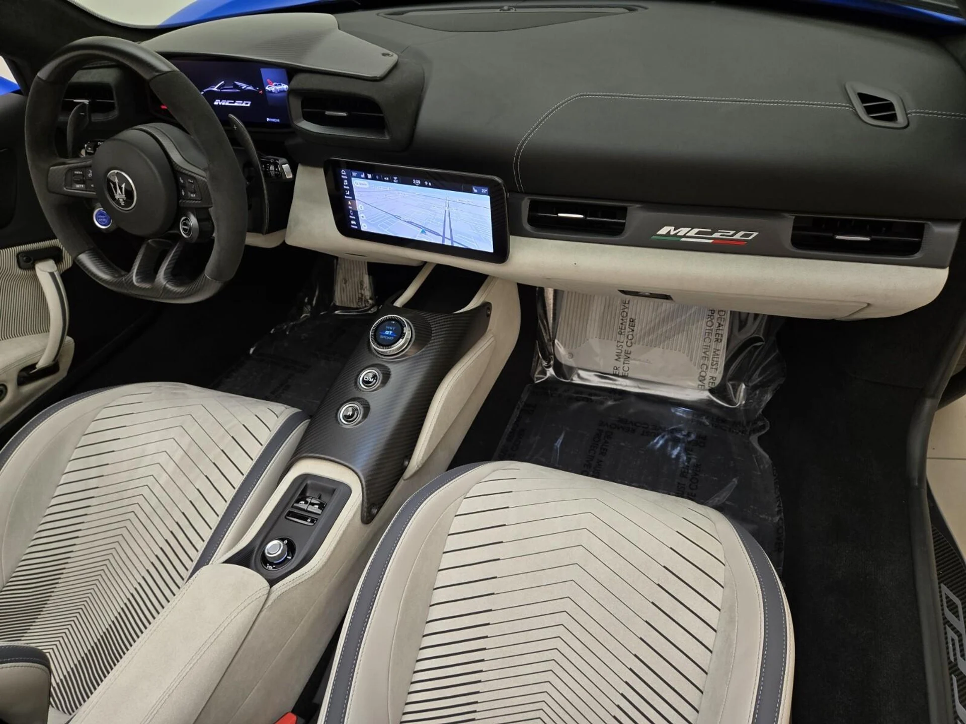 mph022_647440264_Used_2023_Maserati_MC_20_1765004039_621f0de12d