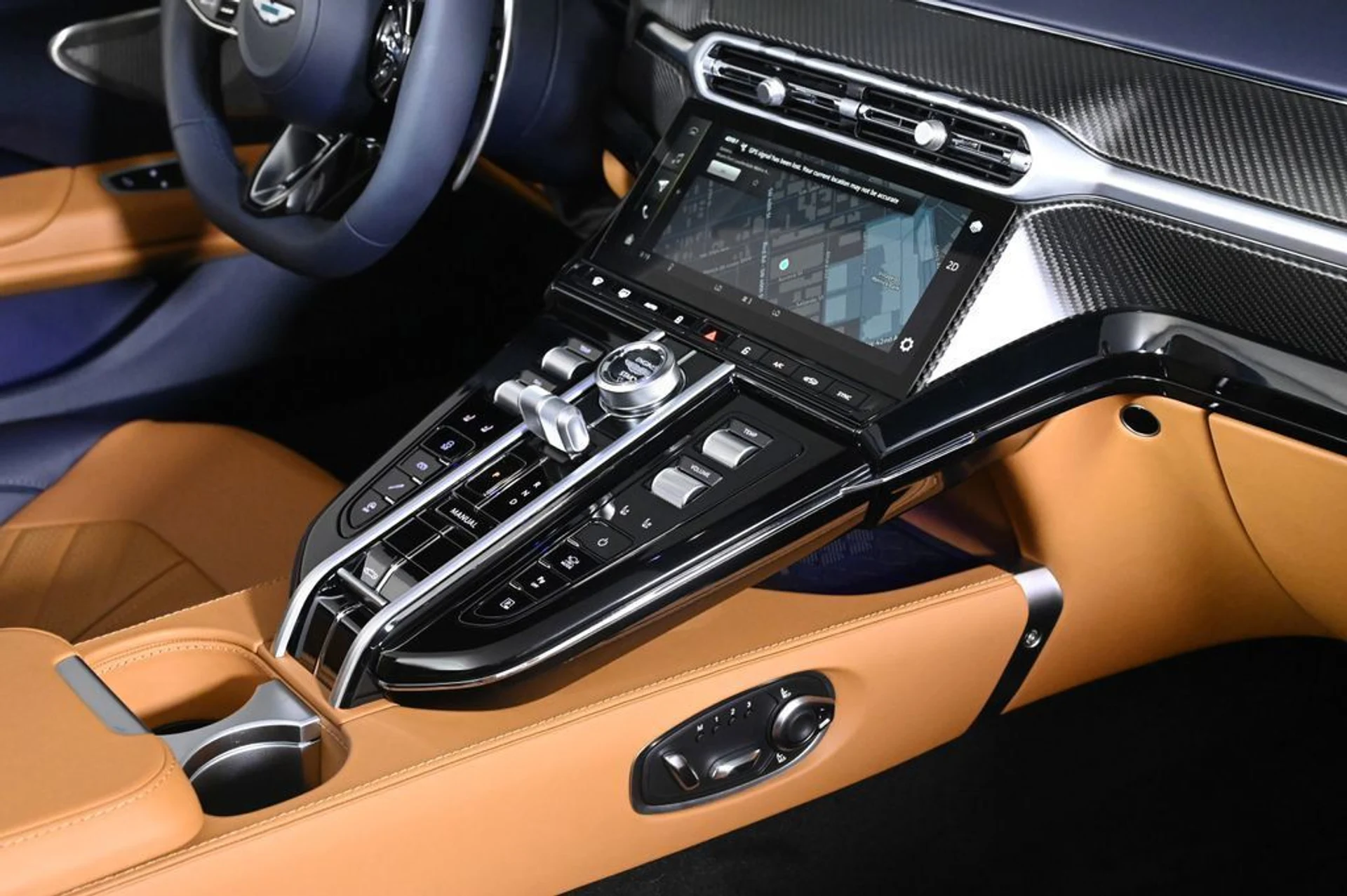 mph022_649953263_new_2026_aston_martin_vantage_sroadster_11350_23021666_23_1024_1e69b71400