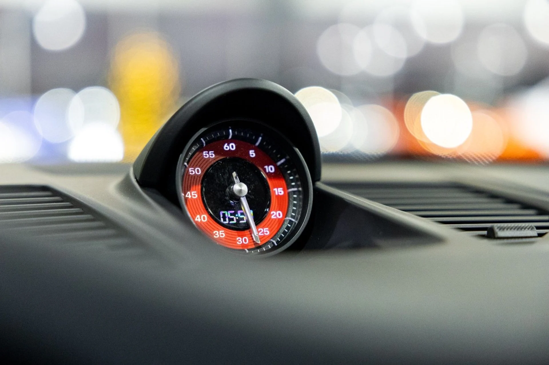 mph022_651775937_OA_9e55b3bb19