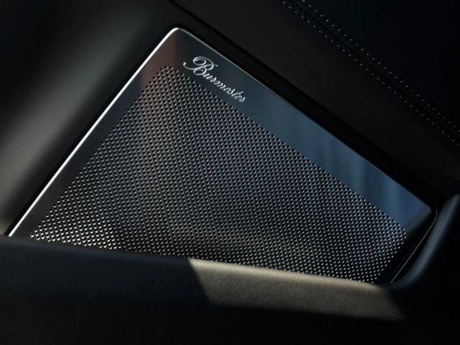 mph022_656663113_aef8b8c0c8c77e0071adb91bf2c35e7bx_ff170913a9