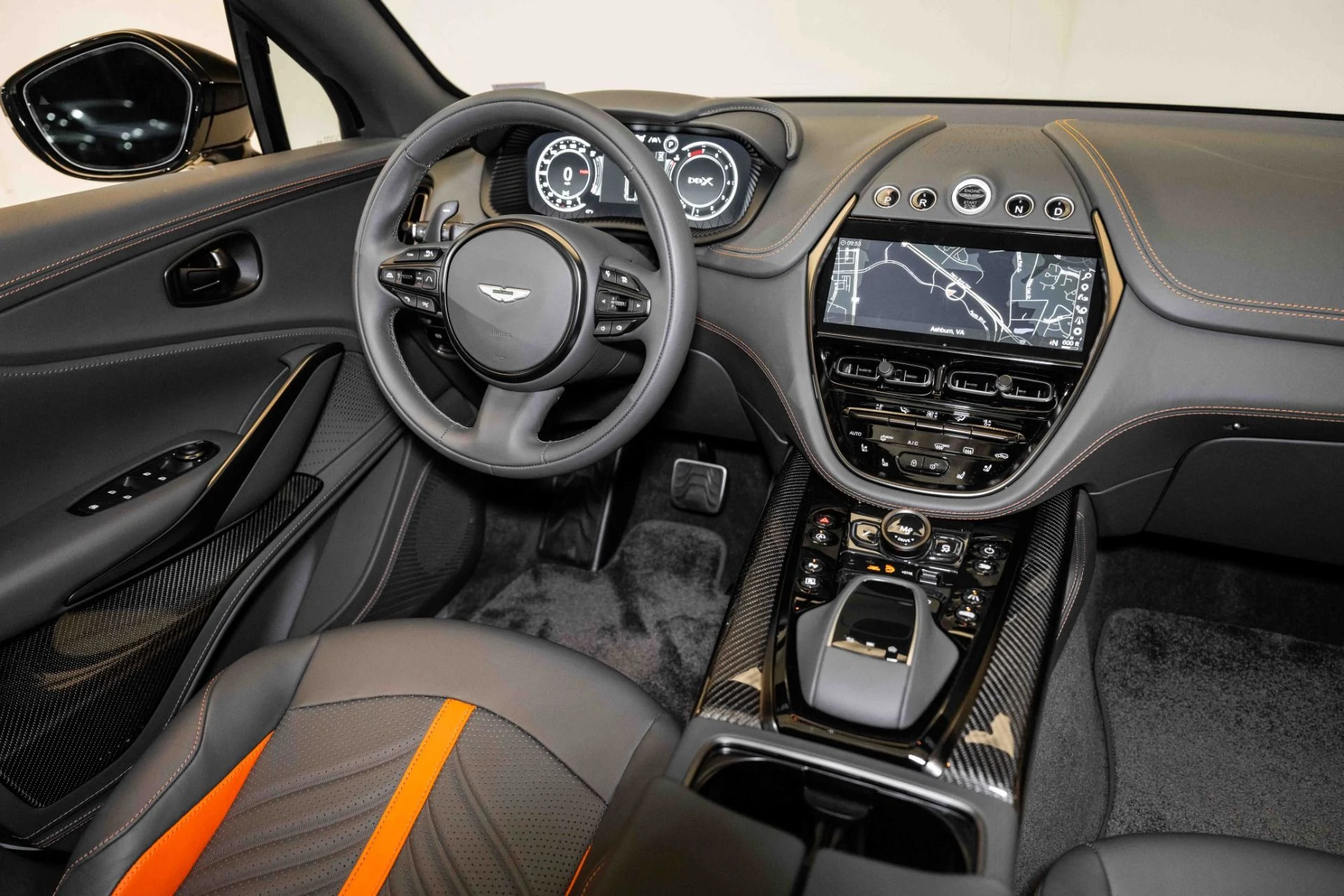 mph022_660131824_Used_2024_Aston_Martin_DBX_707_1701892795_682a3b2801