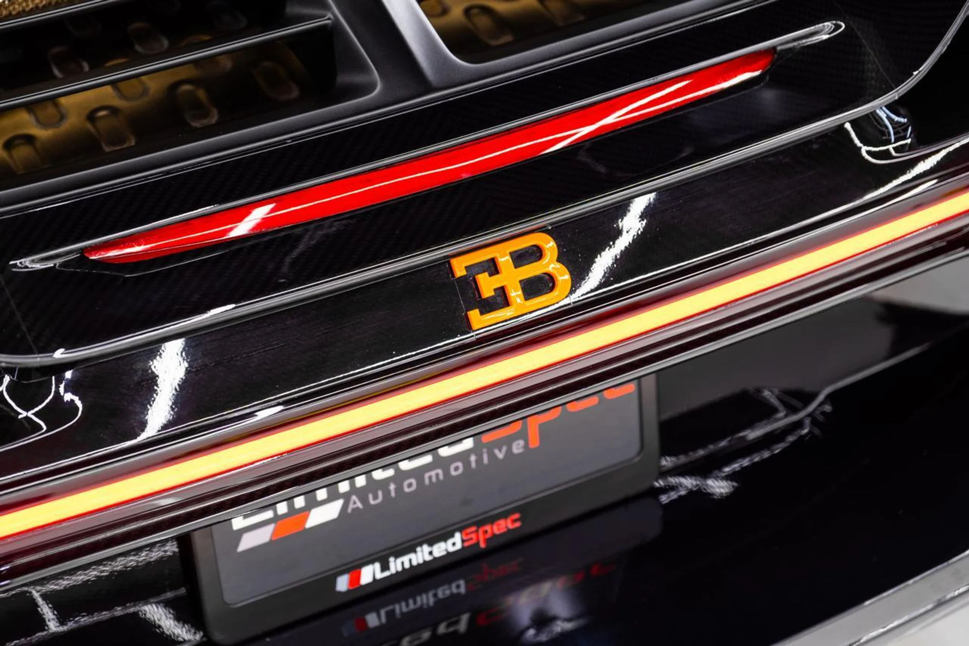 mph022_670254613_ec2a6f6d61dbb7cc31d04aaf40af49a4_4b317de003