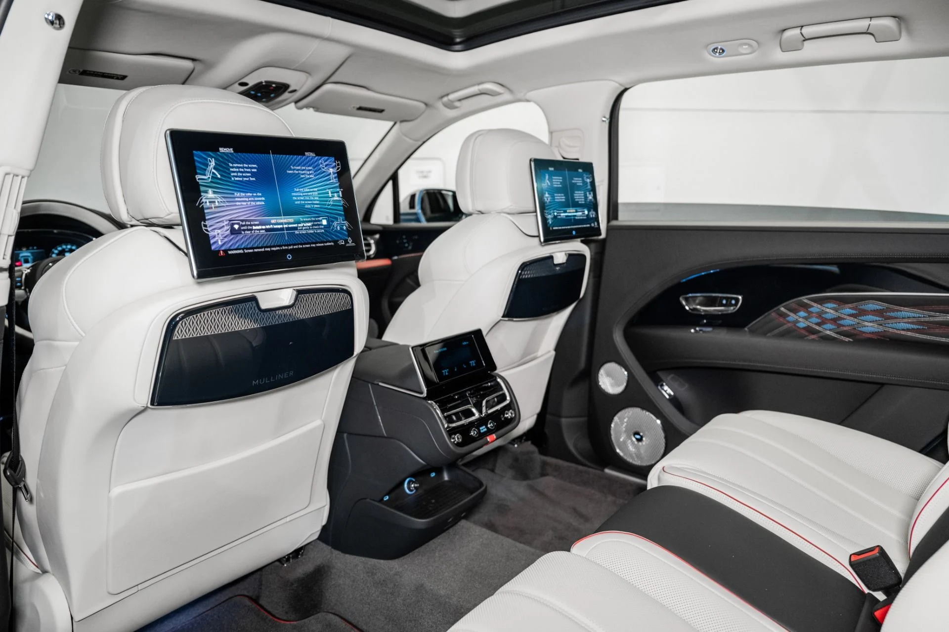 mph022_672543888_Used_2025_Bentley_Bentayga_EWB_Mulliner_V8_1748092734_475972fcc2