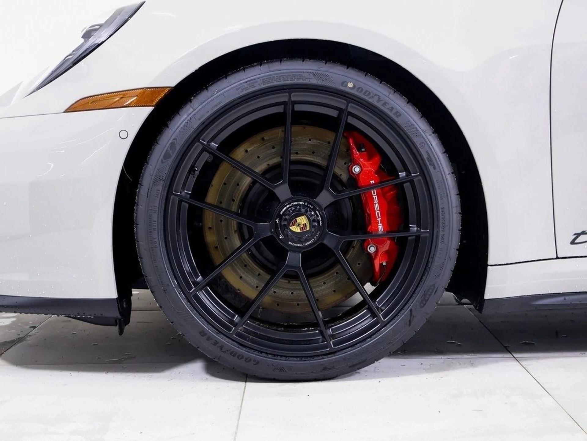 mph022_673033112_c6904f2637a2d980690602eaad339f21x_7b43be1ed8