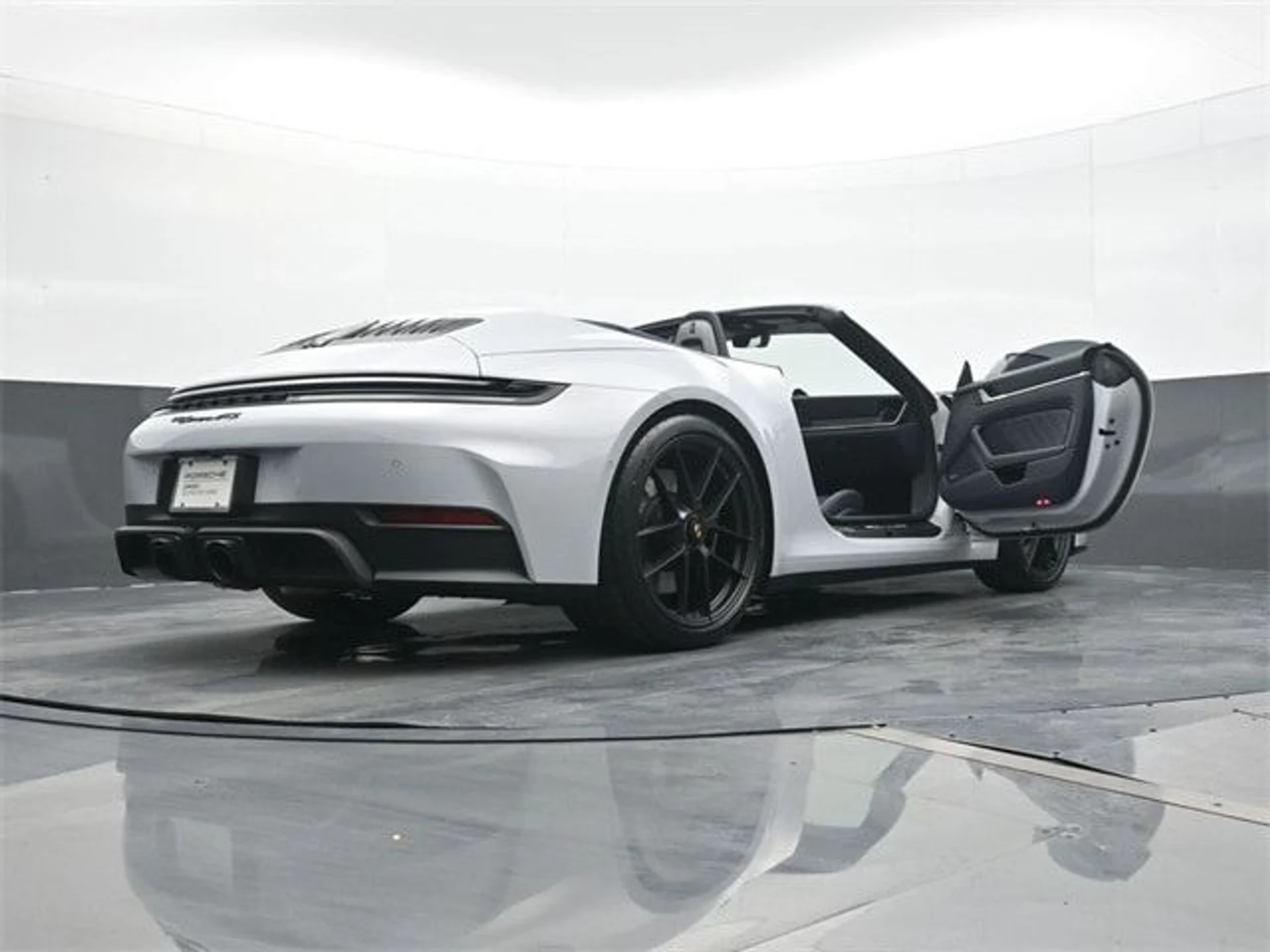 mph022_673431396_d49b8977fff3c84c604173cd3bba5c9fx_828dd4bf81