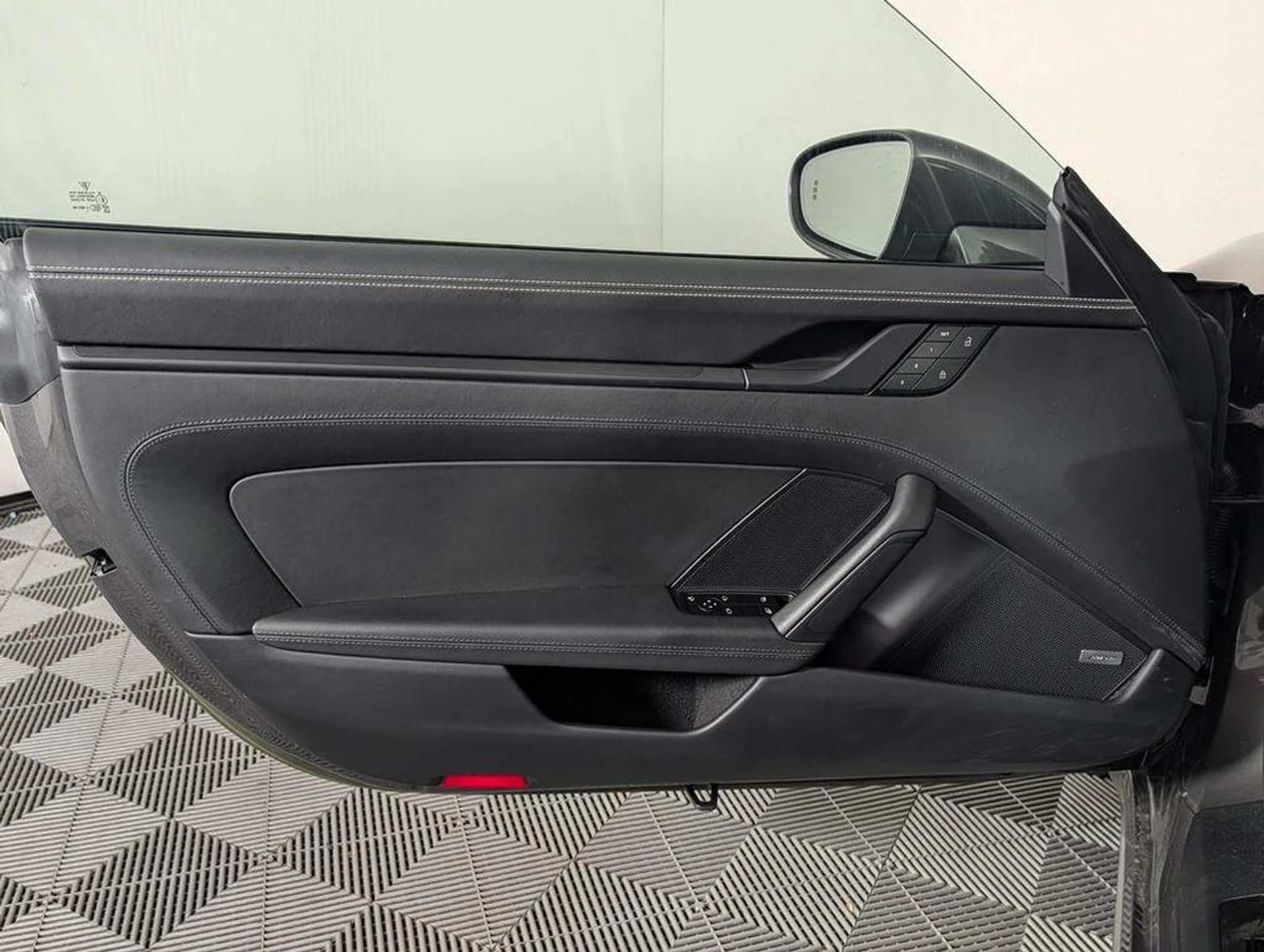 mph022_67577409_ej_Bo_i_T0_Ffcy_B_Goh_H5_An_Xf_J4_VB_0_58dea04390