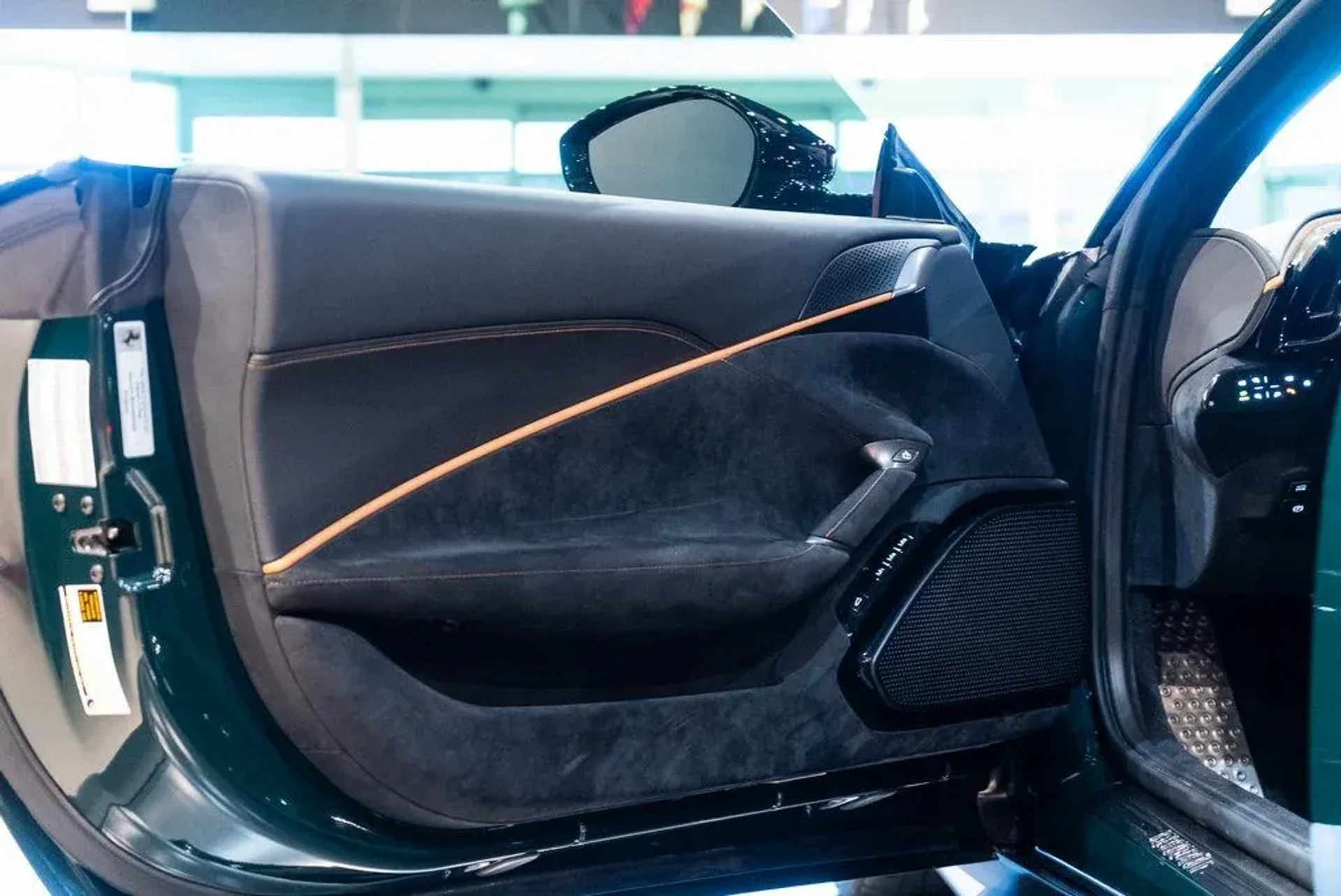 mph022_68402785_ea4bae20fe39bf8b9fcdc9a6e3cfd733_e191bf3368