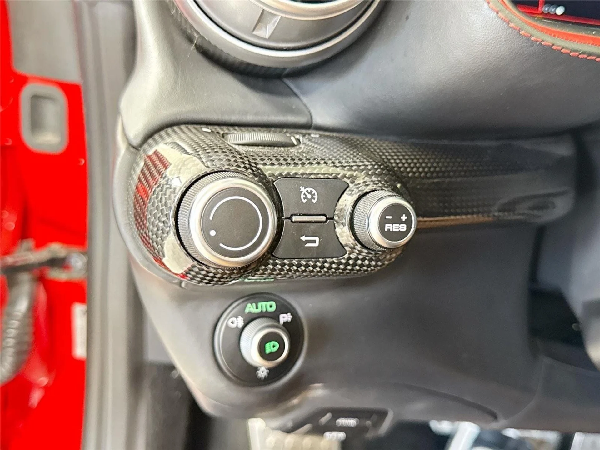 mph022_685079079_546b50f8954cafc3868ac11ccc138e90_c92a6152d4