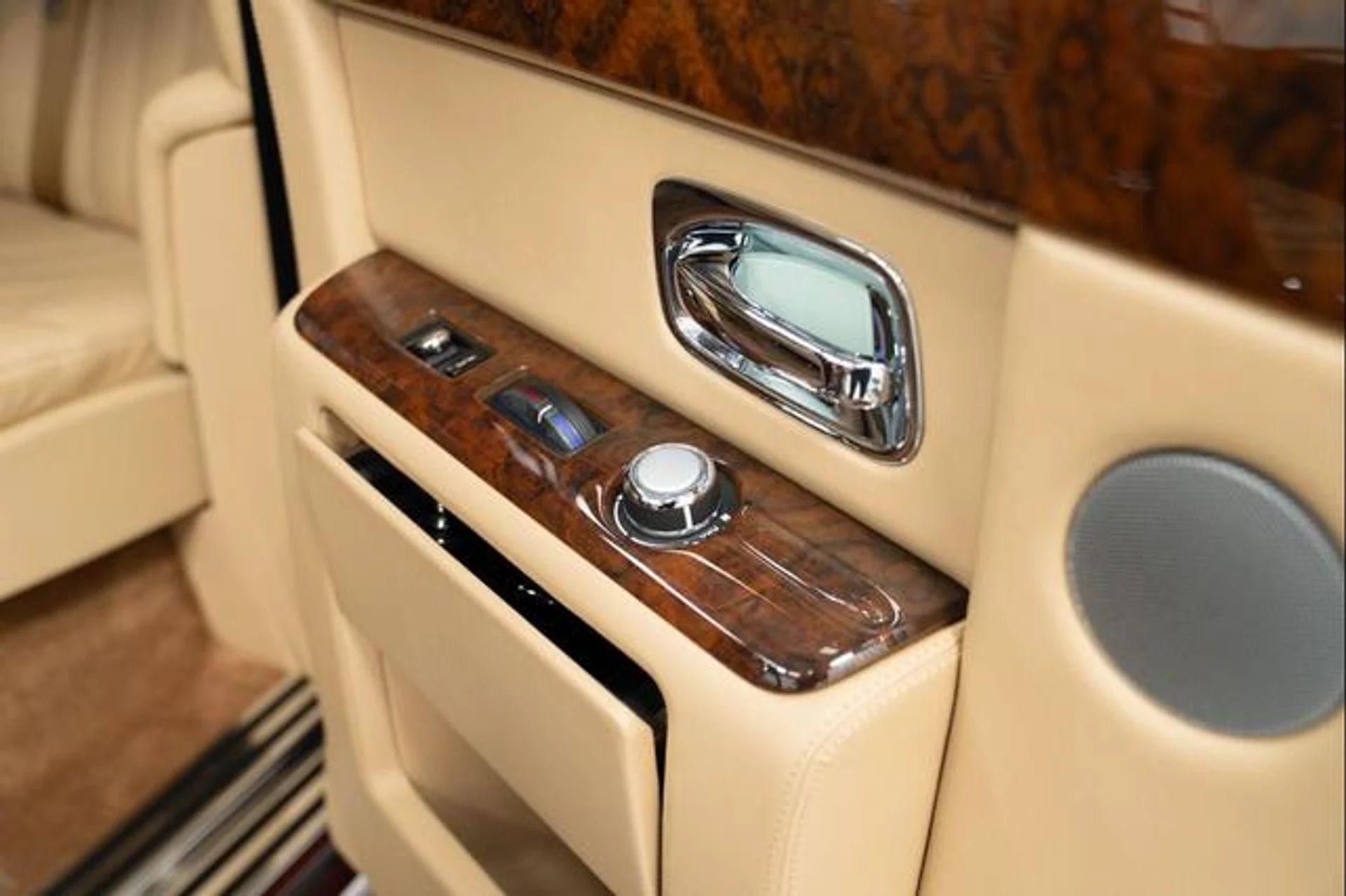 mph022_687593223_MSRQE_m8olxru_4_J_y_5_Cz_Dx_XI_eaa28c254e