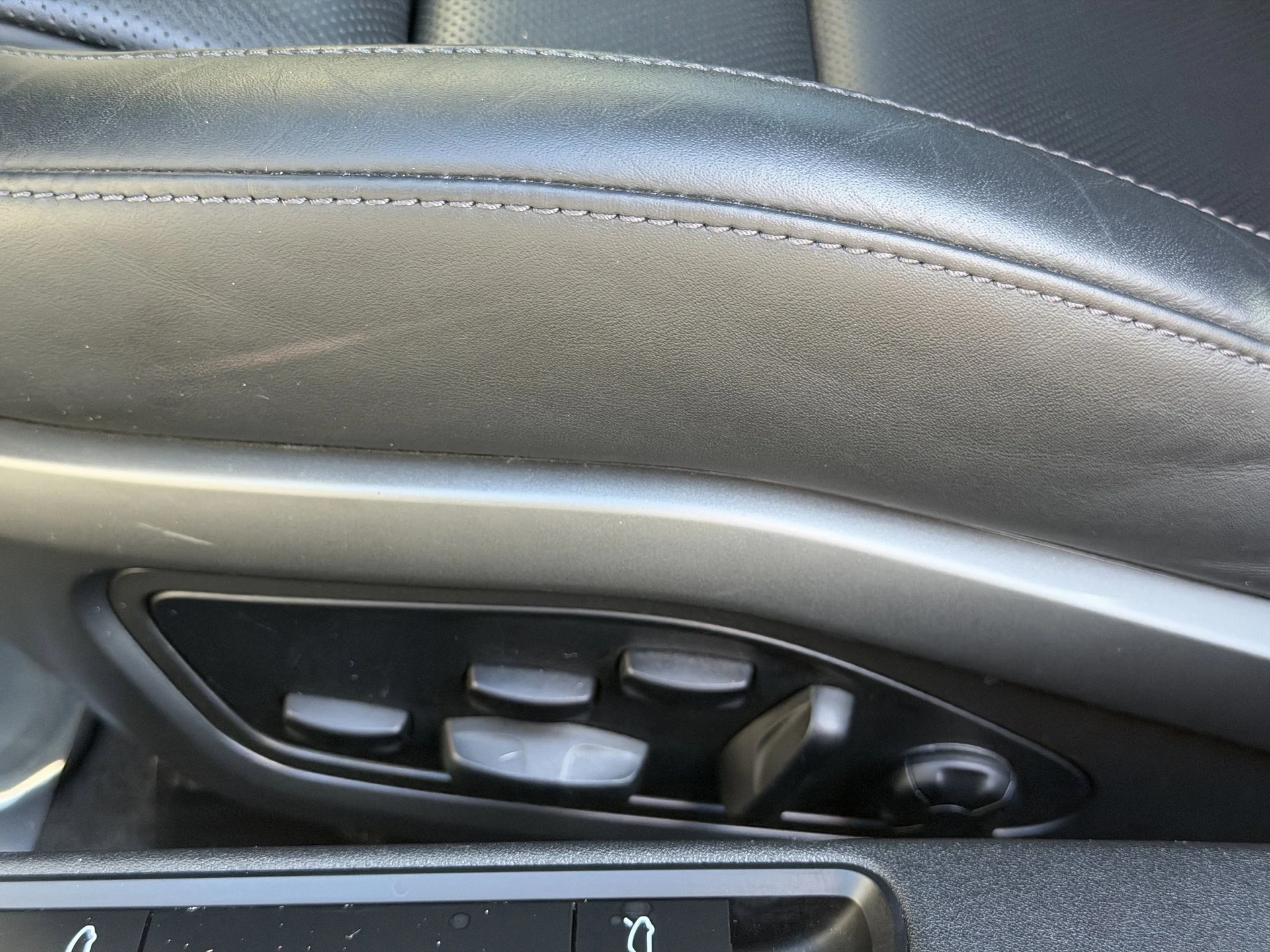 mph022_697479008_fbb5004789b3afff6490fc8c52f8d22cx_ce2edee6c9