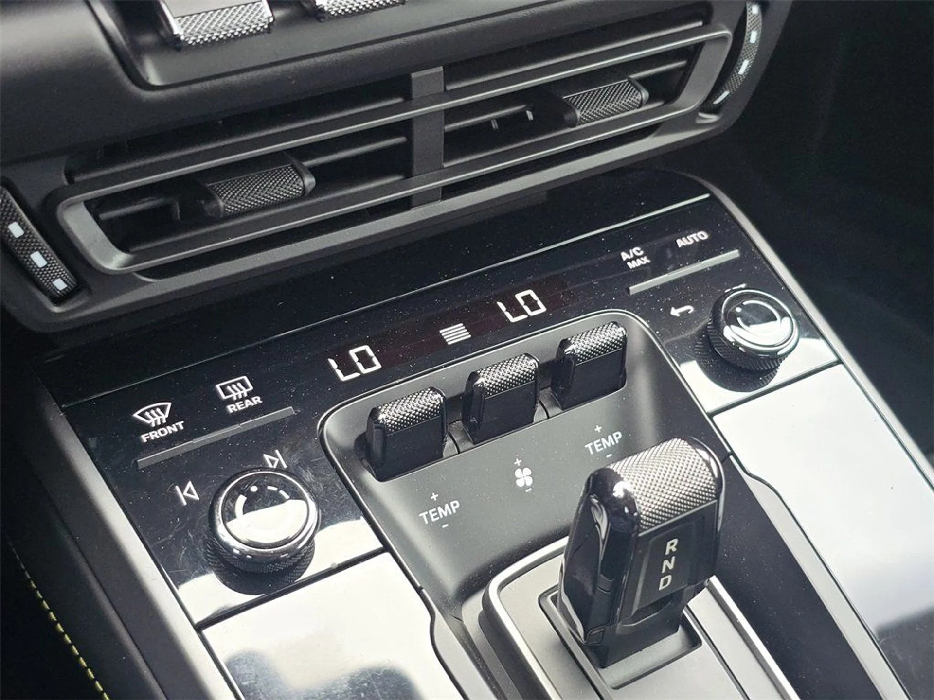 mph022_698627036_2a35a6fca53f9527c045f17b02e0ae76_2ad0ed4071