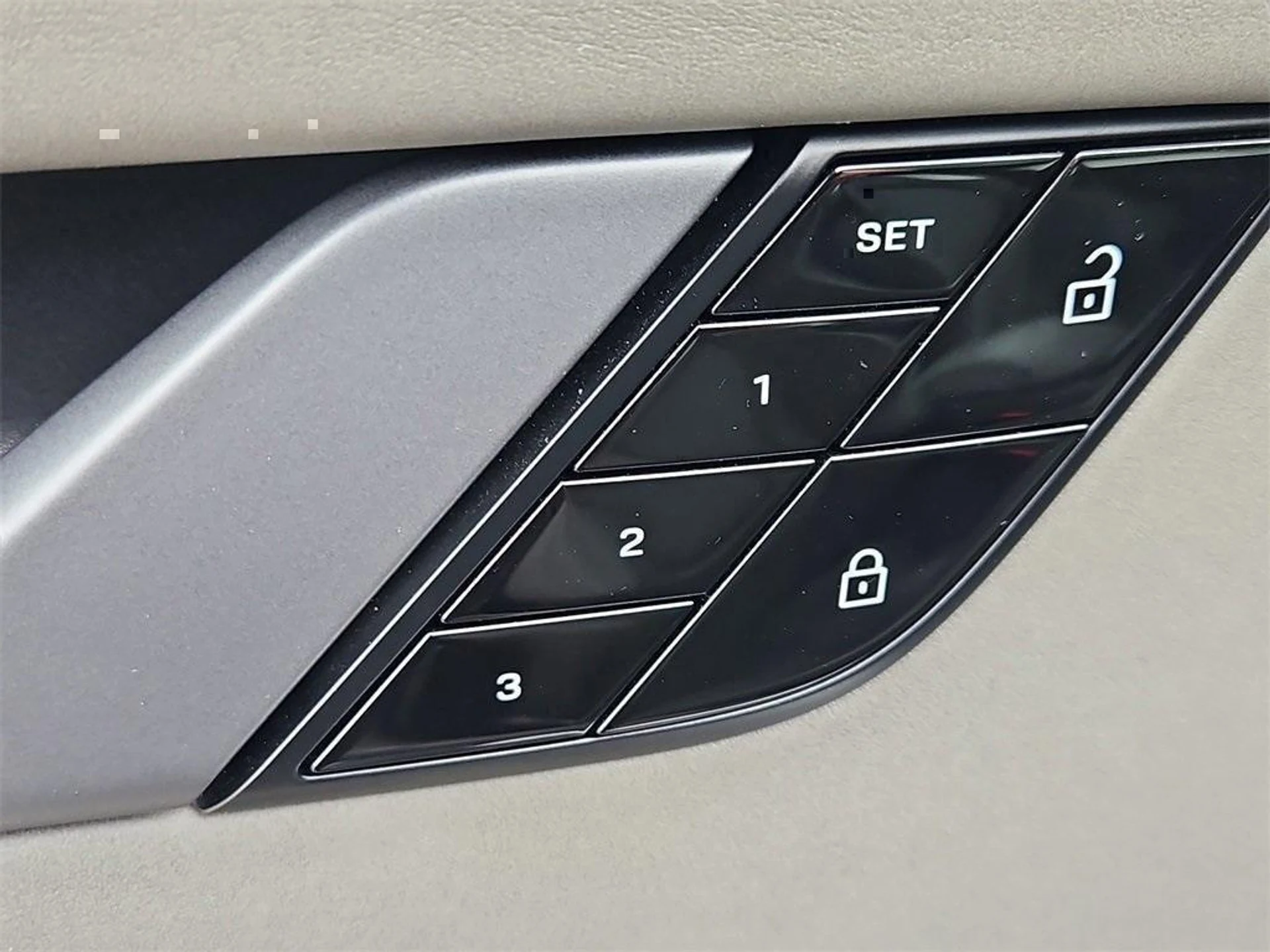 mph022_699688178_b_Z6h_J_Wv_Cwo_V8f09ph_B_Yjnk_Mrh_A8_a415c29126