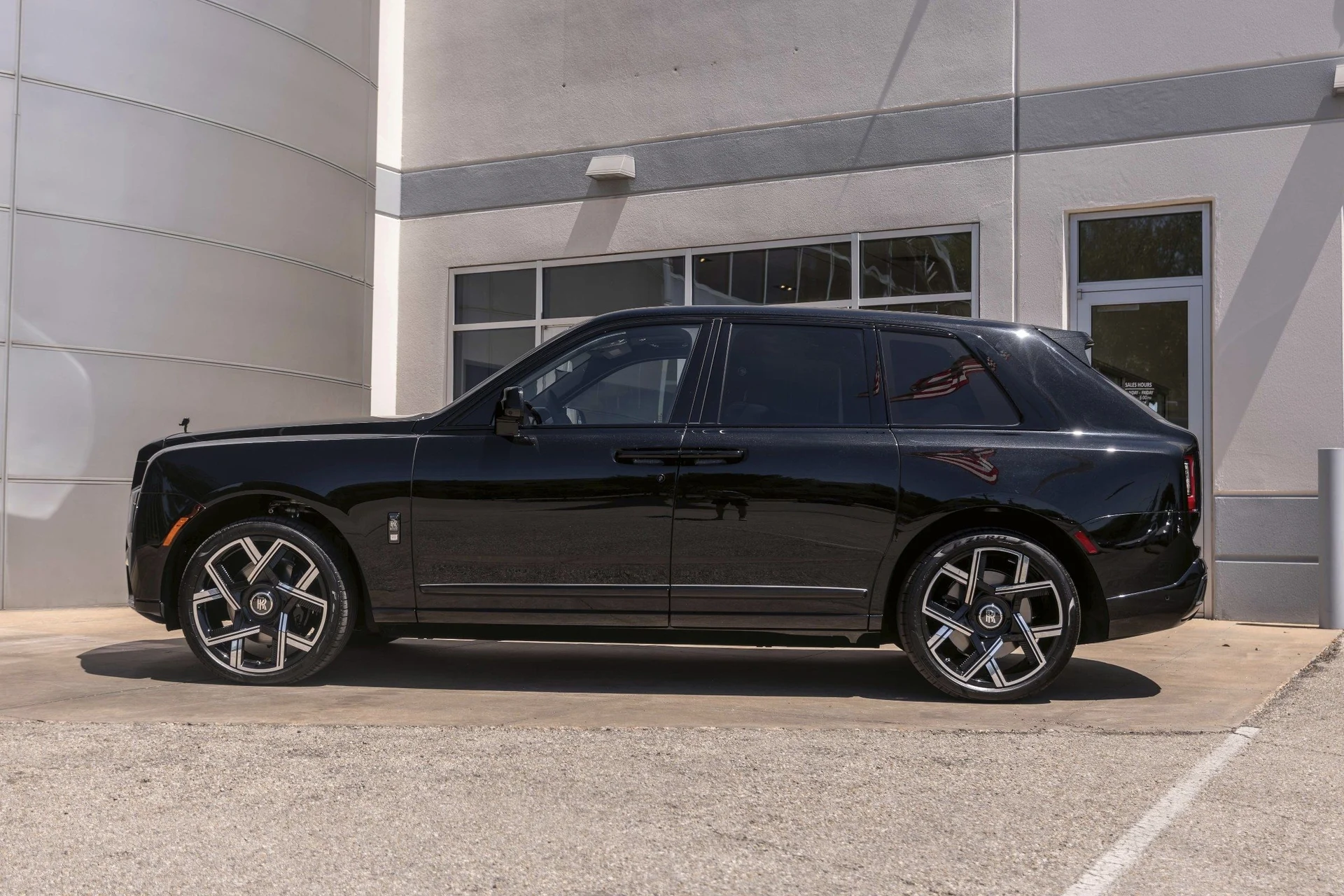 mph022_704753918_Hi_Tech_Luxury_Imports_LLC_SLA_43_HA_07_TU_235148_image_22_cb36c4cfe9