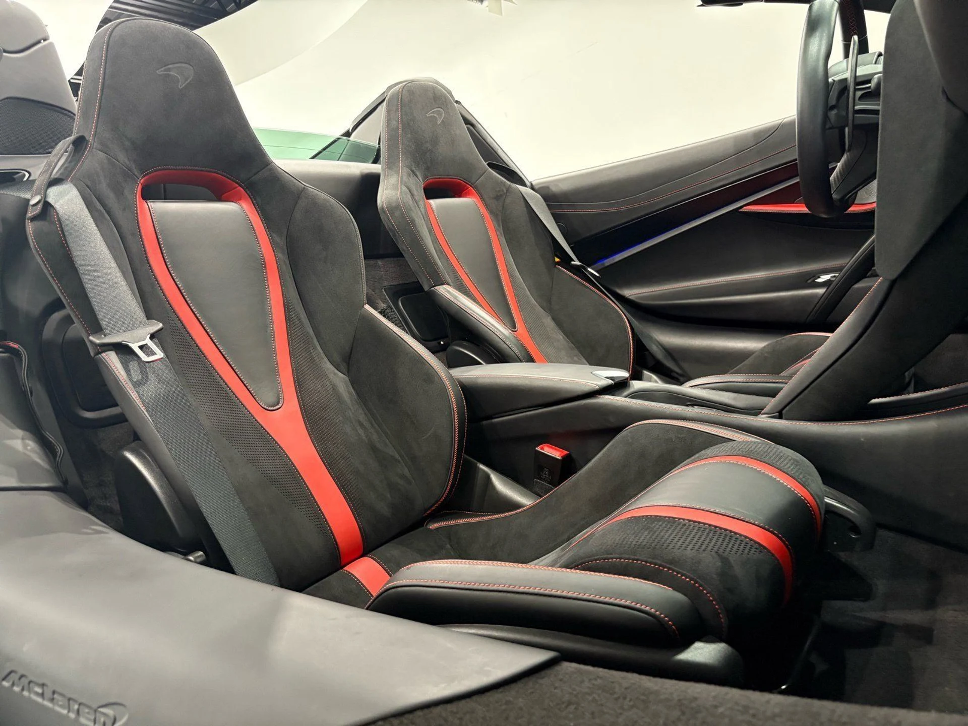 mph022_705807444_0fd9a34cf6eab3d3d7b34d85303565c6_9b16f28dc5