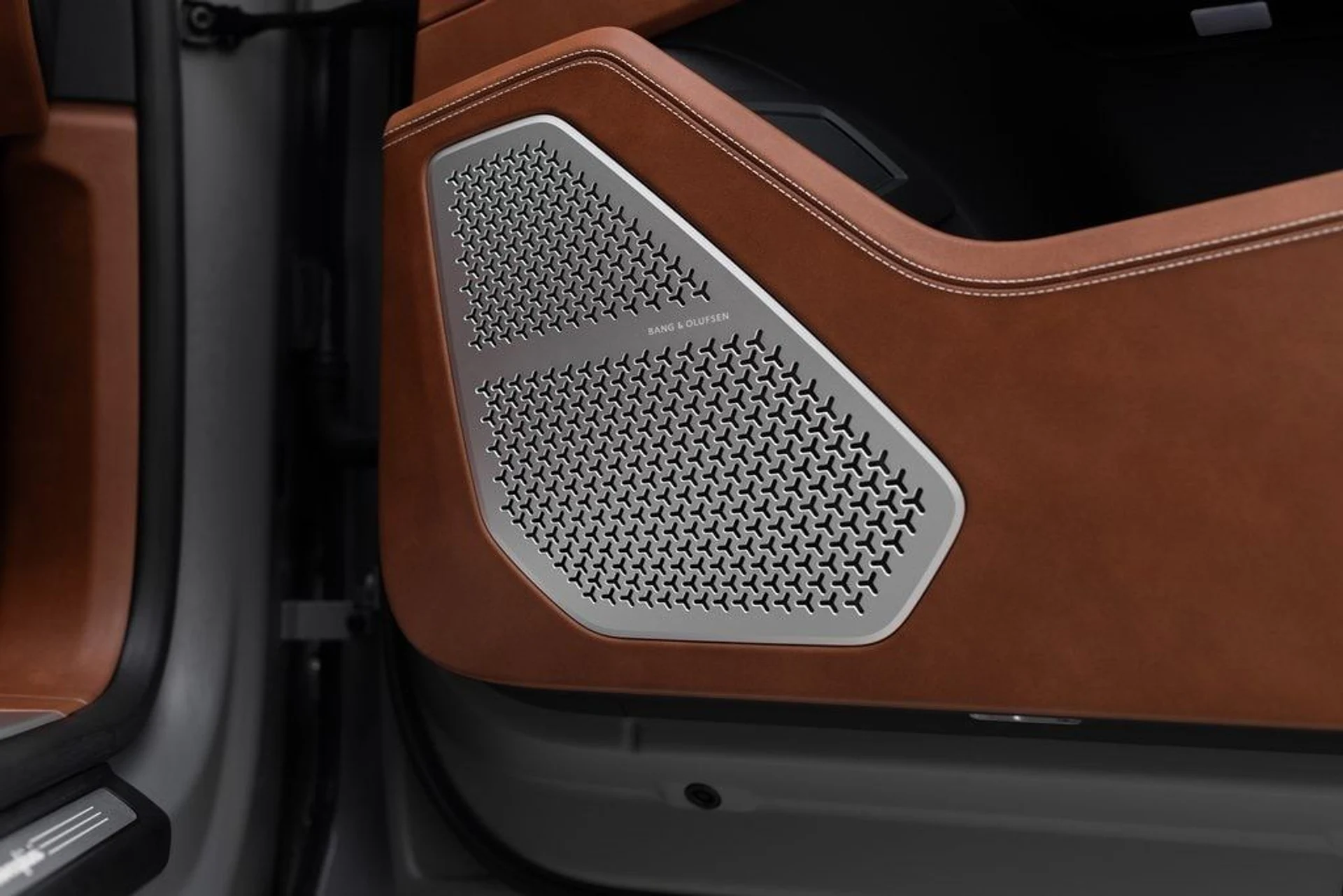 mph022_710396006_aab8259da43bcca30aceedd0fc851c54x_45c4095fee