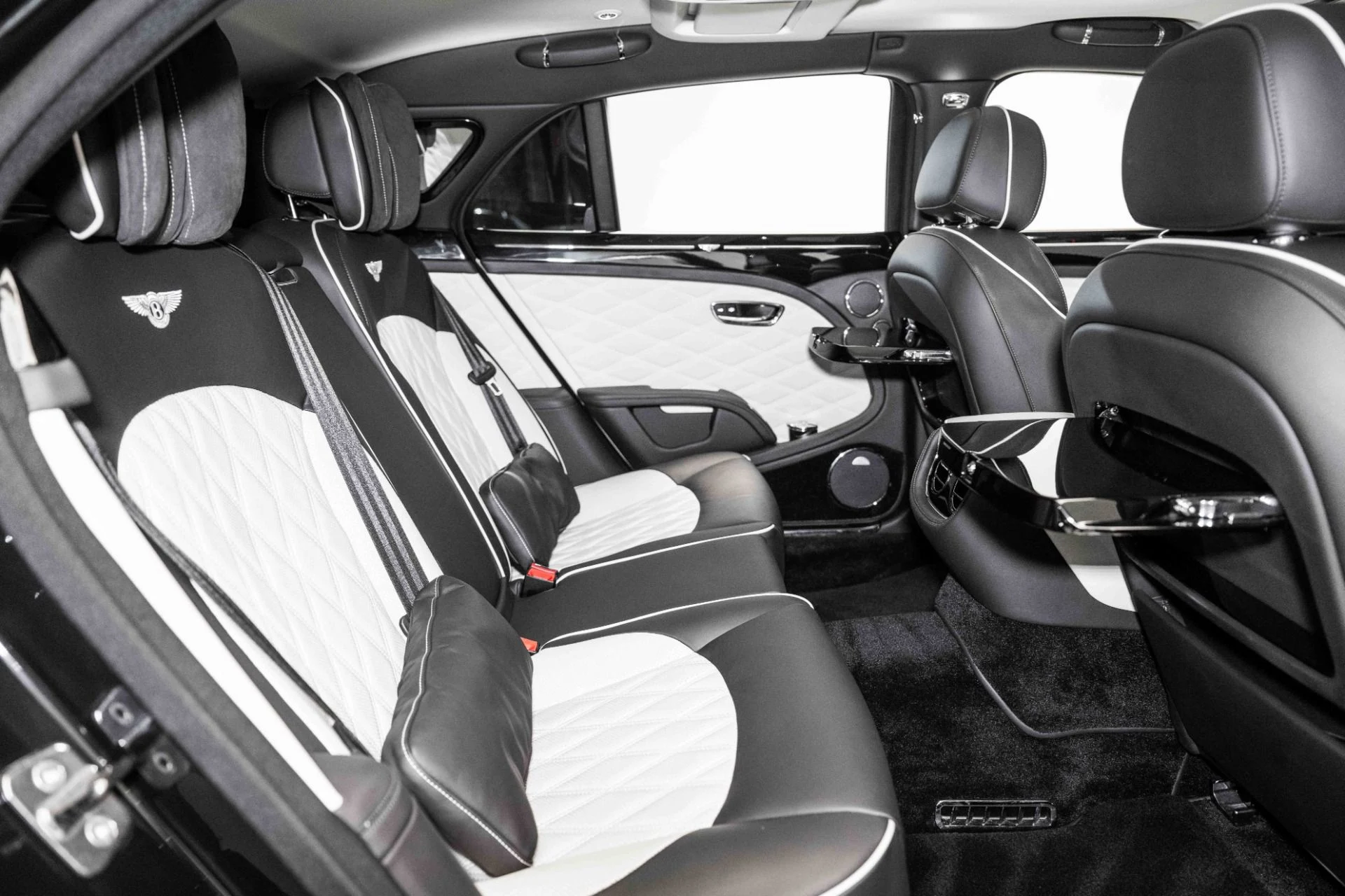 mph022_718912953_Used_2020_Bentley_Mulsanne_Speed_1739206028_1f31856ea3