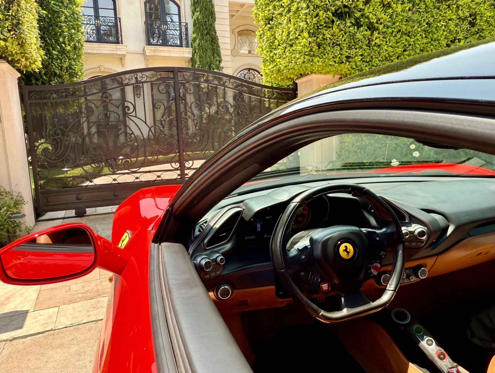 mph022_726802547_Used_2016_Ferrari_488_GTB_1757699344_decf49fbc4