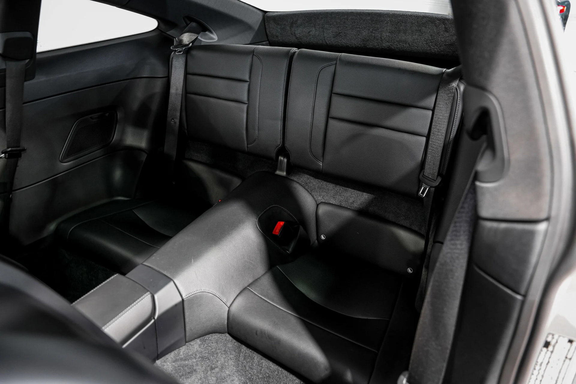 mph022_728351784_c7b2158bdc83bc2f20aa6cd3e60c3550x_e1f796c482