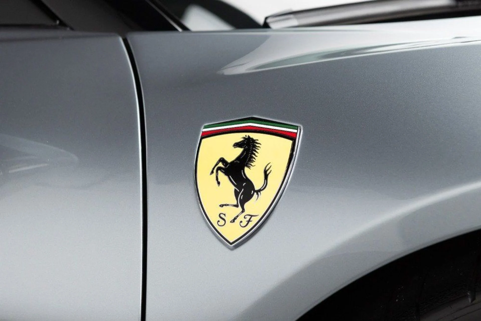 mph022_736720743_3972db8dbb554d639cde650ba42ba2bd_262511fdd2