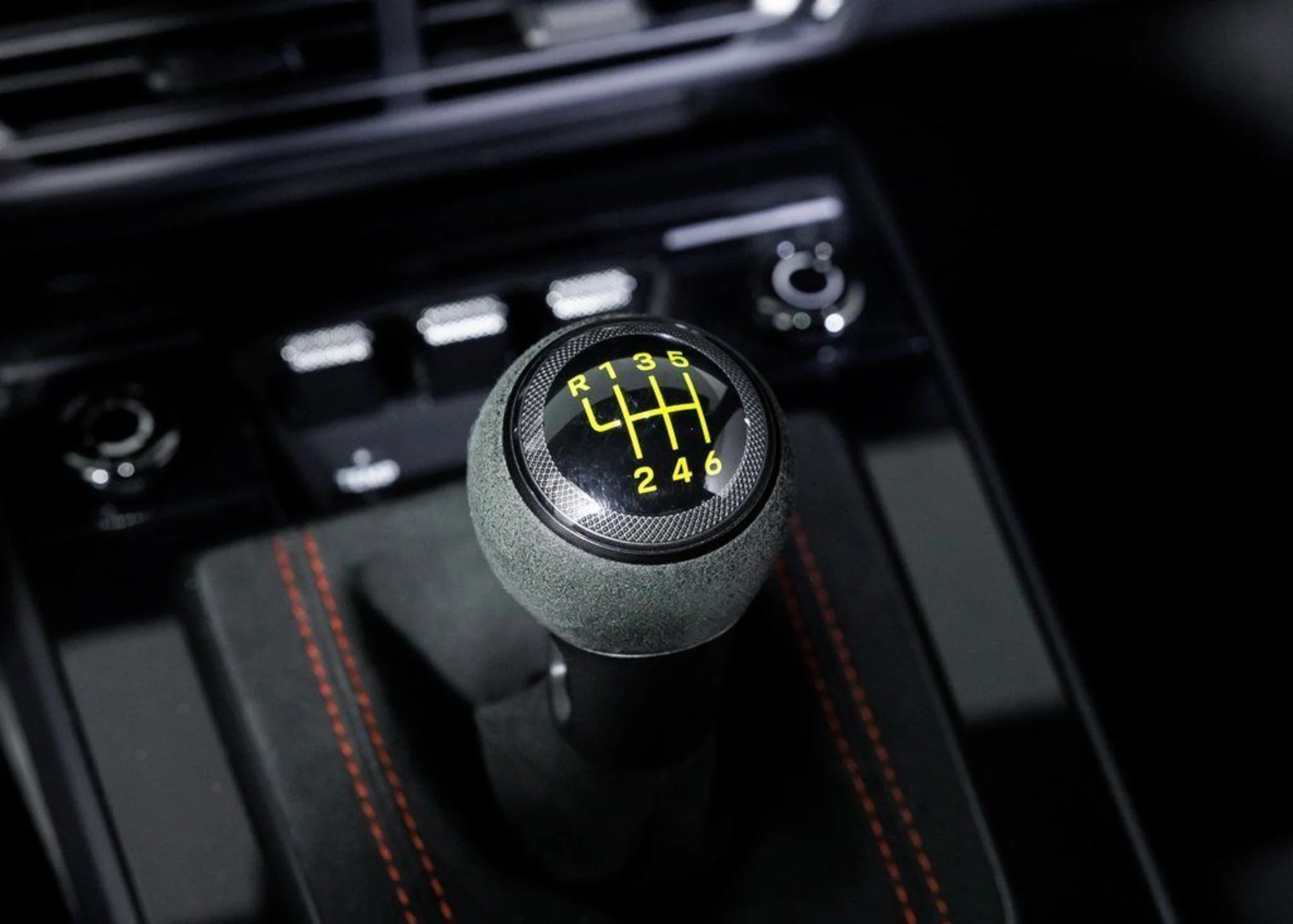 mph022_737720834_96221fd04a784d56f148b0e880ad4e79_da45803edf