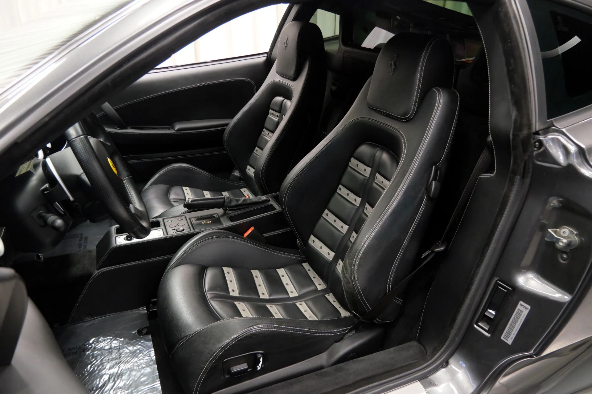 mph022_738872795_Used_2005_Ferrari_F430_1760551020_c0c3067d2f
