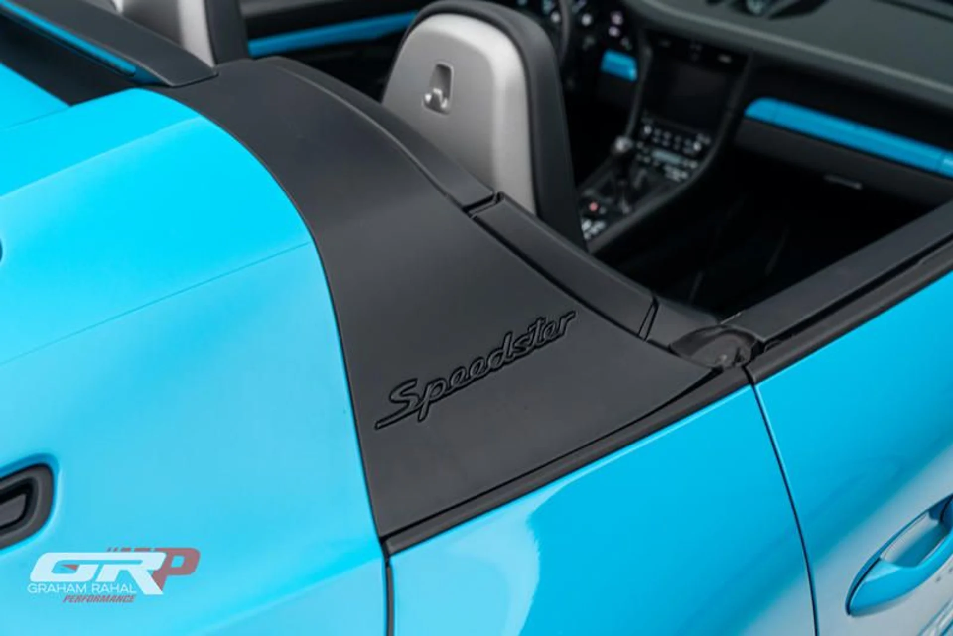 mph022_739502868_82_E4_A4_AD_014_A_452_A_9_DF_7_661687741_DF_1_cdacd28116