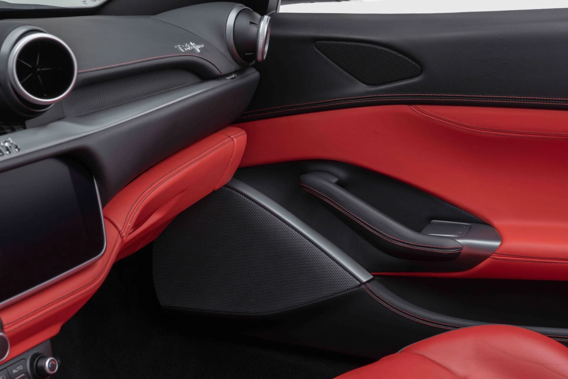 mph022_746085025_Used_2020_Ferrari_Portofino_1774467209_39ba478f14