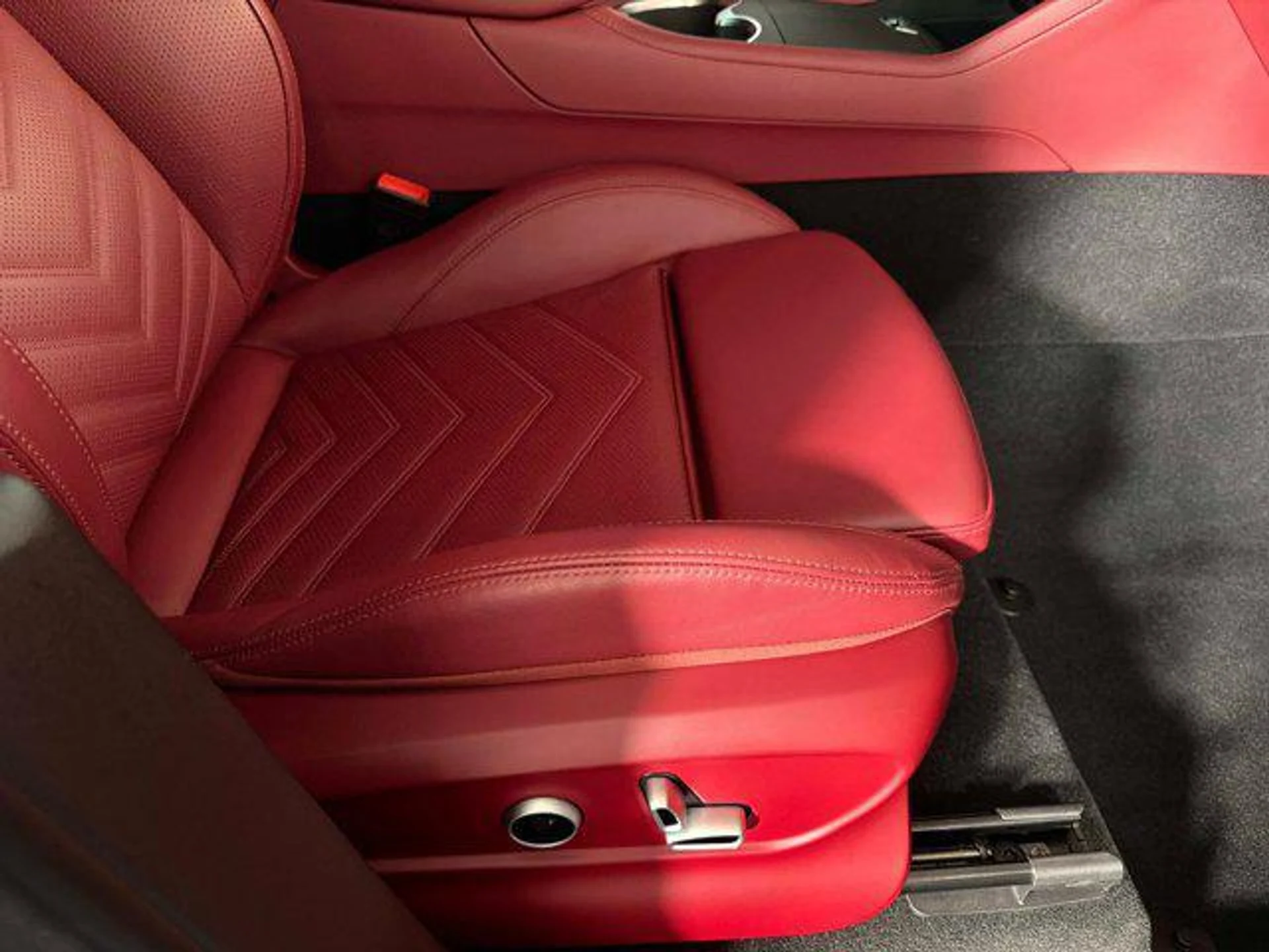 mph022_746094836_B9_JES_Wj_Ktd35_Zcmb_GATHWQAIG_s_562a705197