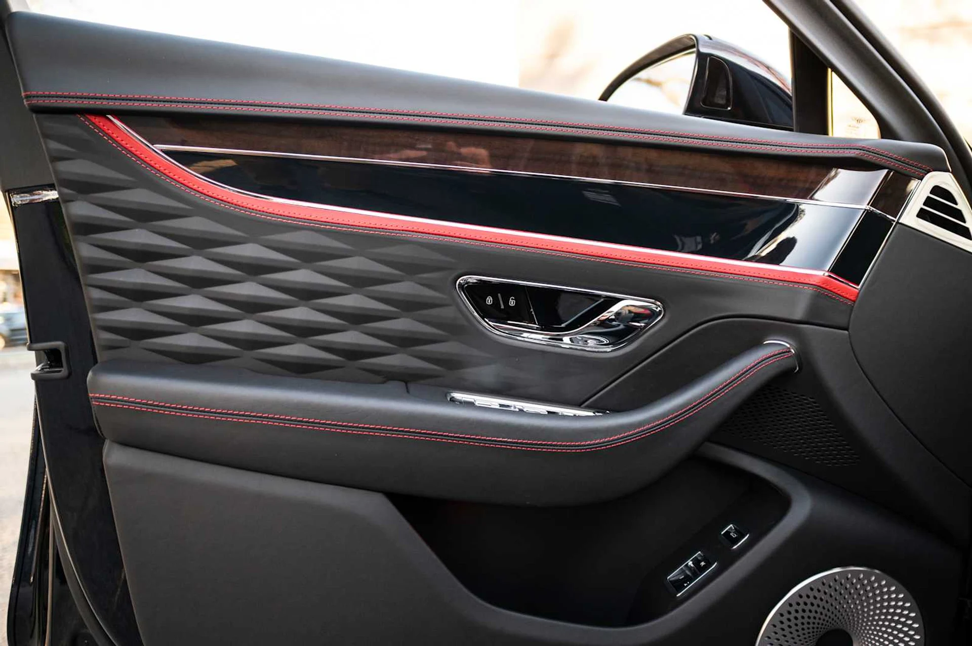 mph022_751531177_cdb2e1e7f4d4bd8ce28e196aec274b93x_3b3af0e26a