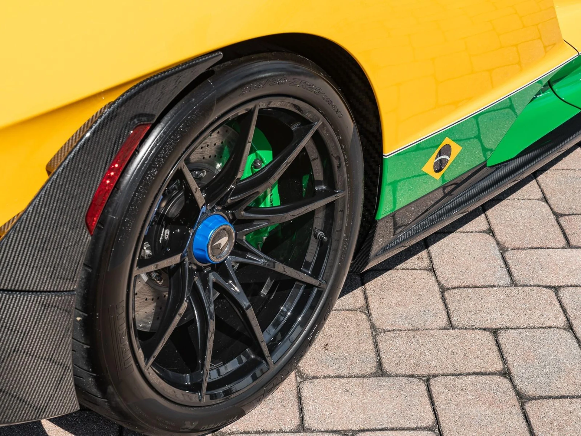 mph022_756029032_Used_2019_Mc_Laren_Senna_1759770544_0dff52d104