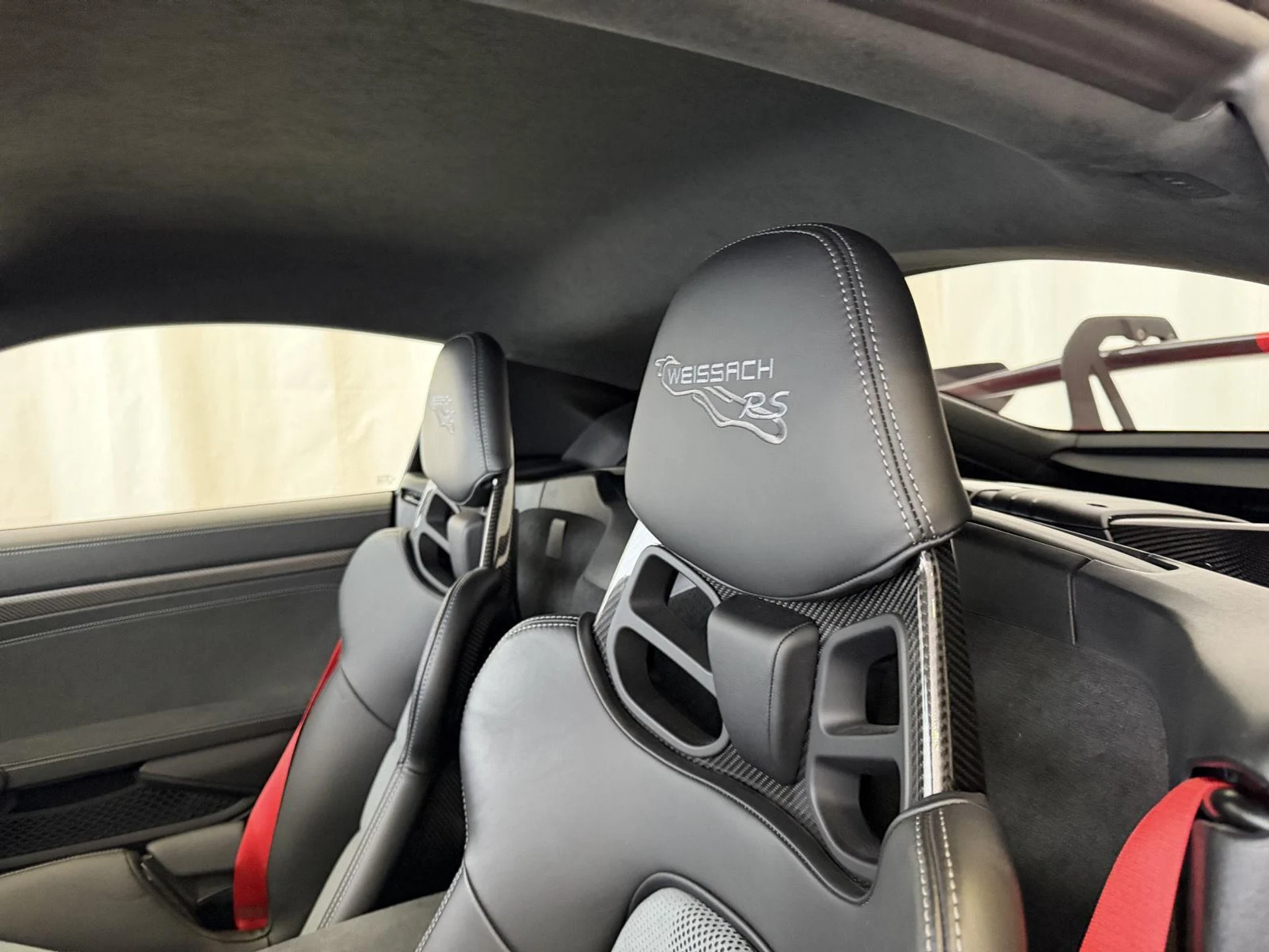 mph022_771426773_dc4c5e8cdbd41e09d7054cb79550f849x_dfff19badd