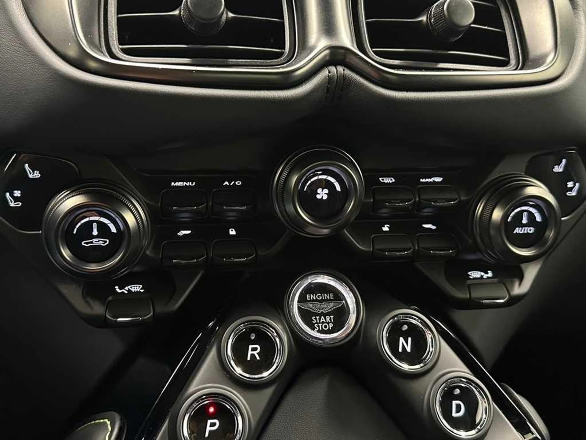 mph022_772360113_r_2q_Qbgel_U_Sg9_Jdy95_Cze2b6pc_bffd8d80f7