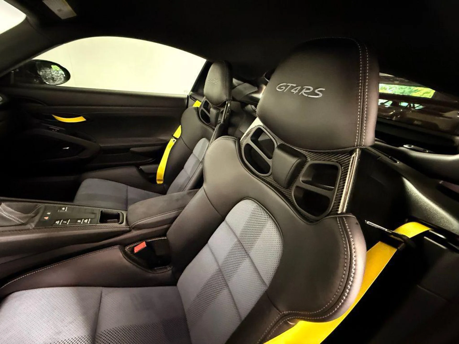 mph022_775061389_Zu_XZ_b2wh45o0g8_Y_Fqq_Da_JR_77c_d6a463a14e