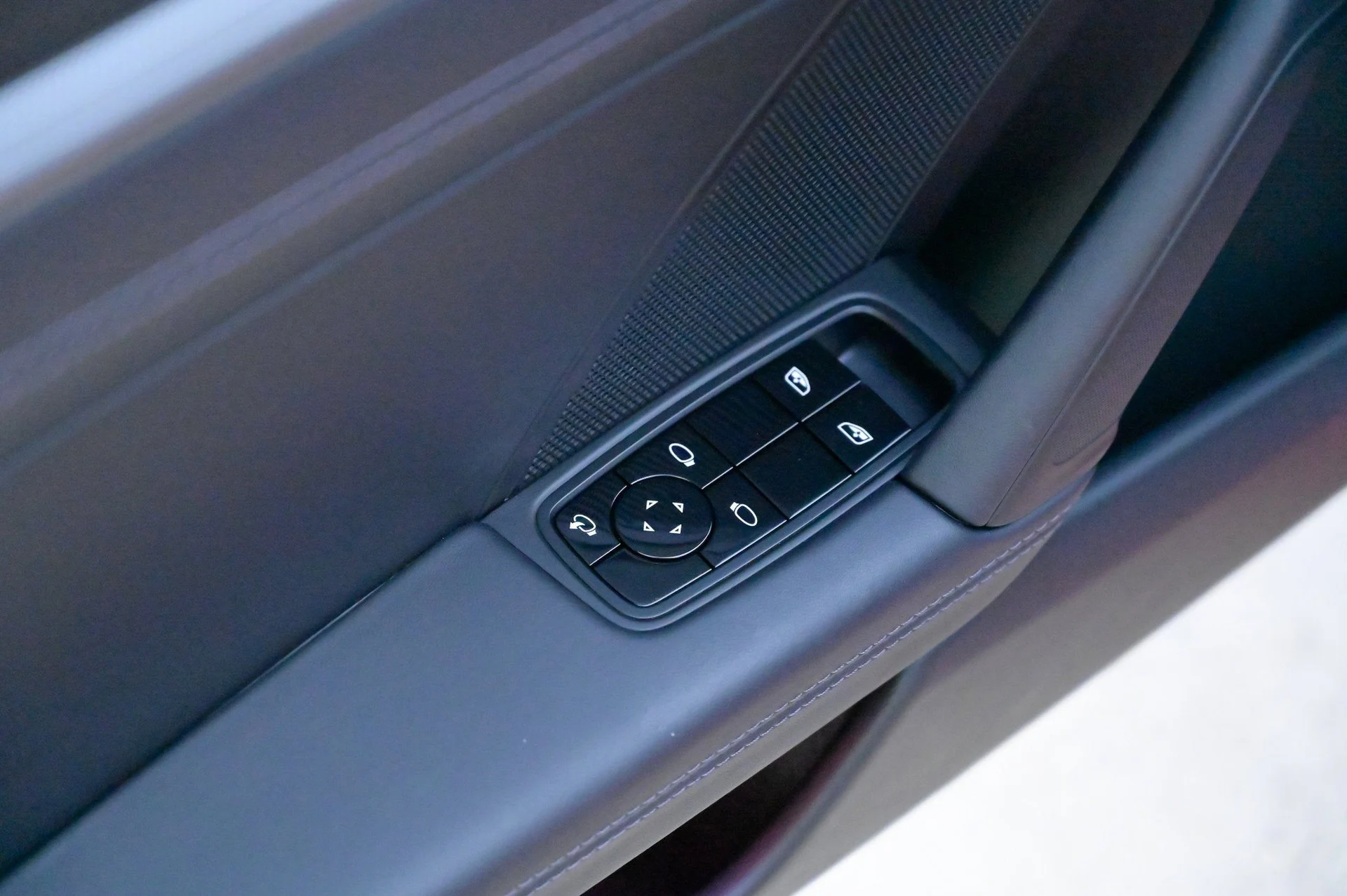 mph022_775617121_30d4115c9bf64857b5085ccc65cba4ed_047ba05f41