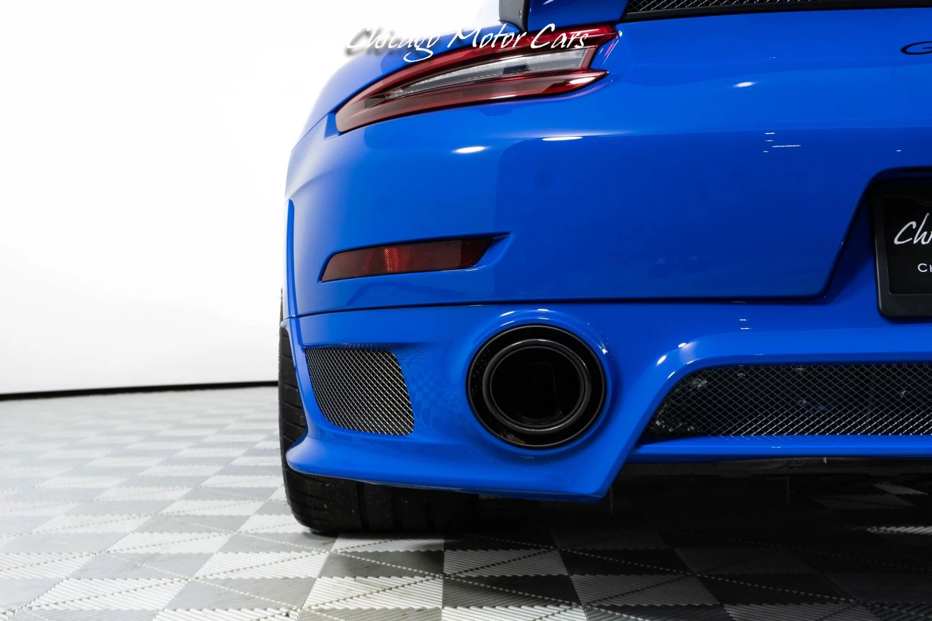 mph022_776188339_13481_p23_l_b4c4f31b87