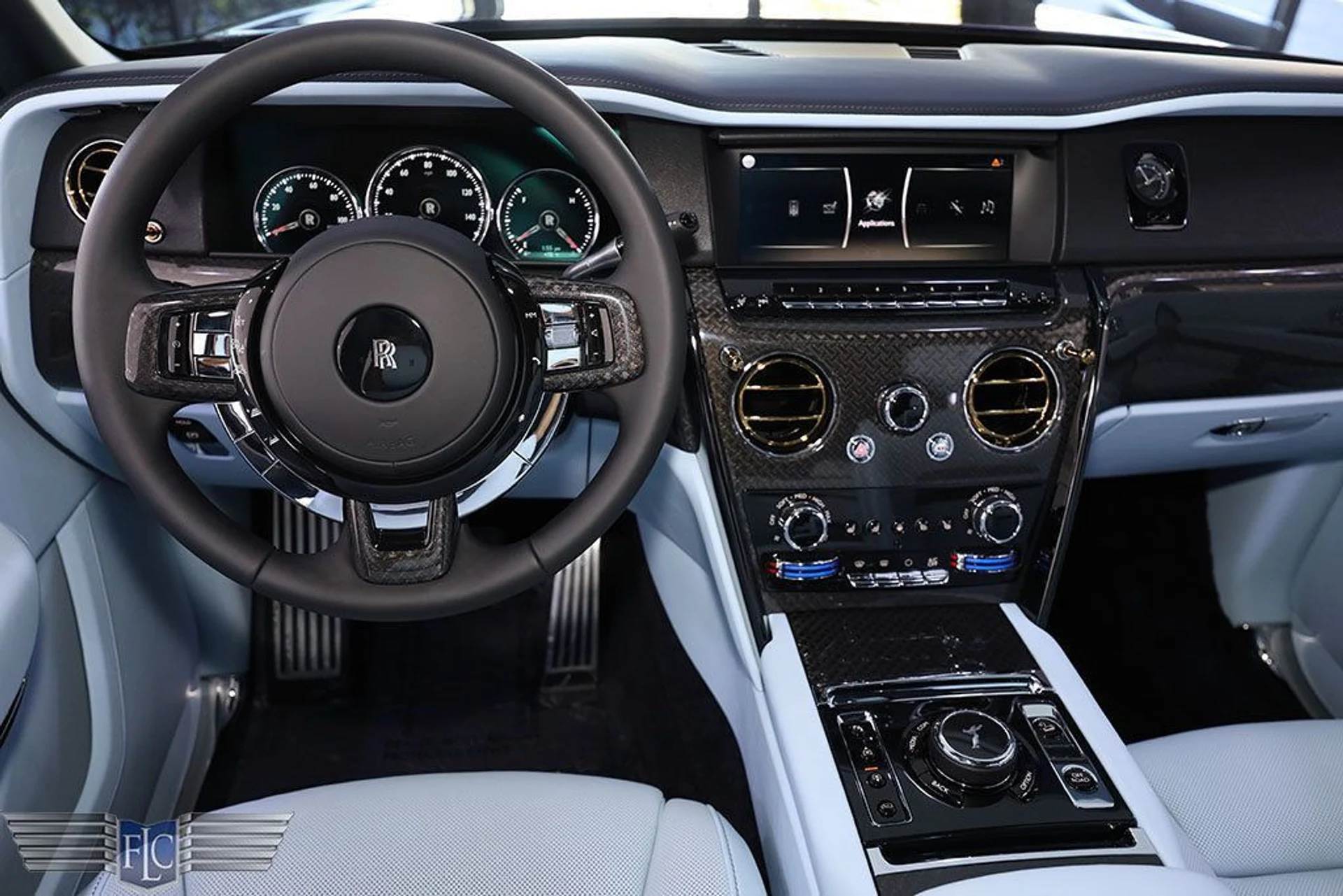 mph022_7808811_used_2023_rolls_royce_cullinan_blackbadgesportutility_6305_22951746_23_1024_efb4f75728