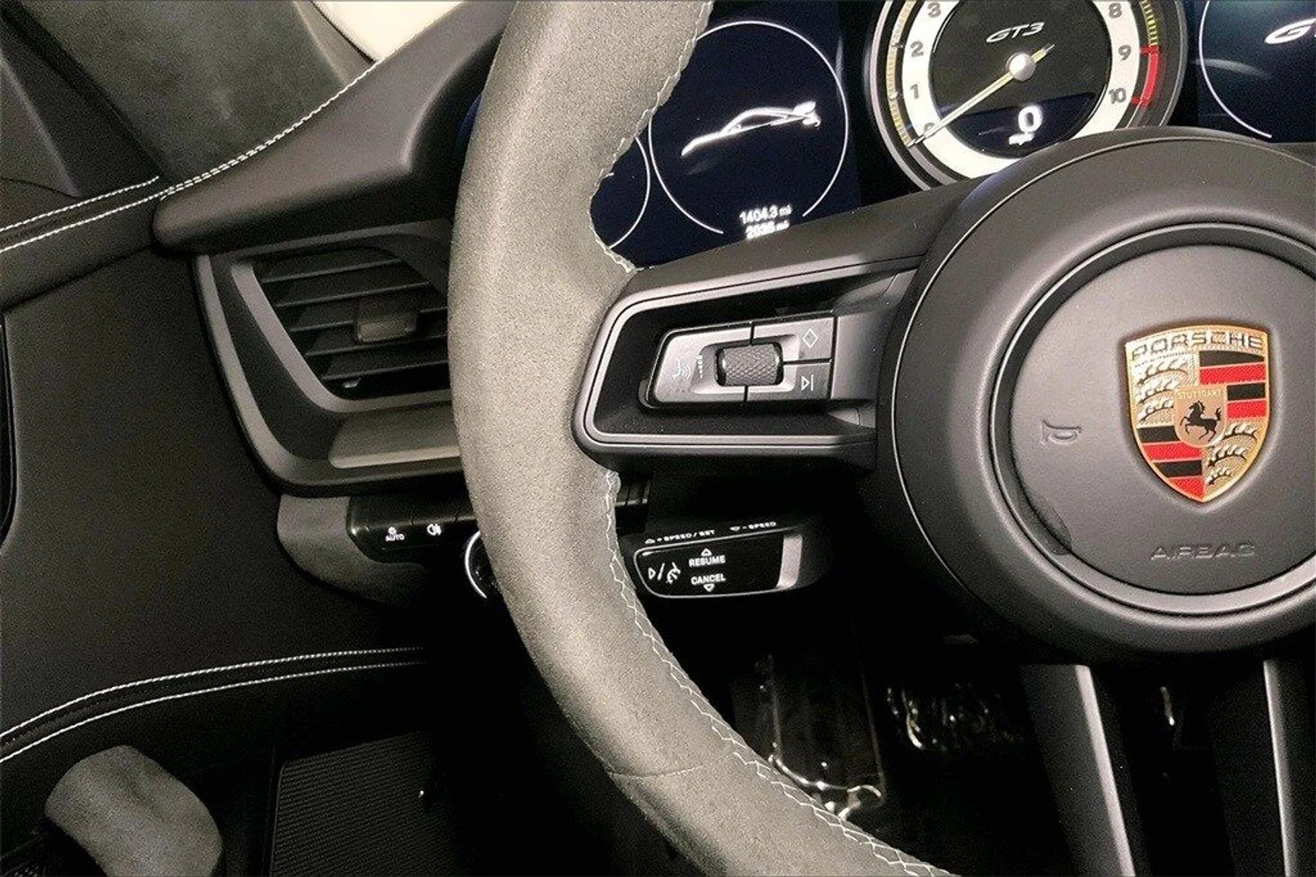 mph022_781493965_4d7b5b59e0775009787bdb428cde894cx_2fd246e3de