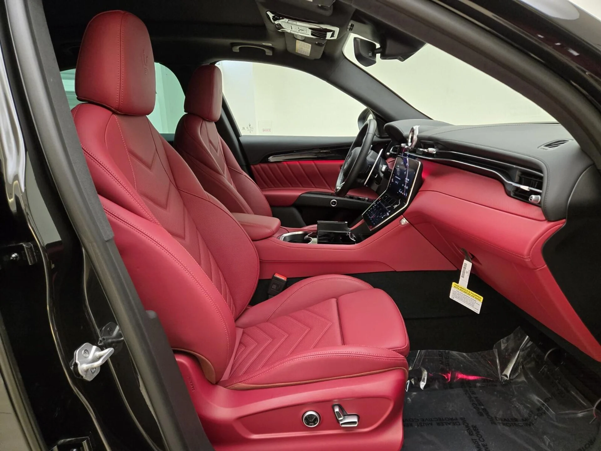 mph022_788212770_New_2025_Maserati_Grecale_Modena_1767162142_b675a74de0