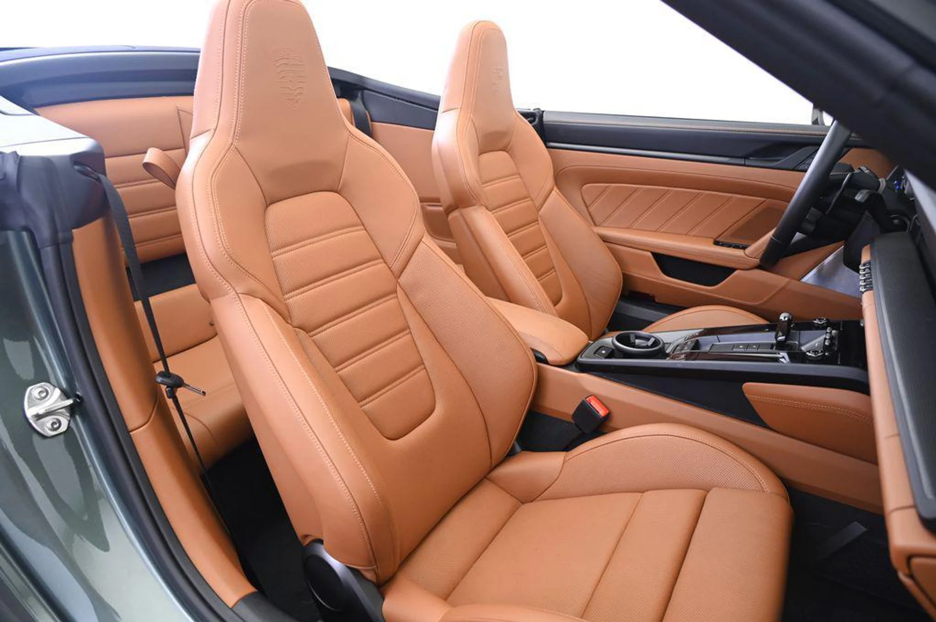 mph022_791202806_s_G3084_RER_ty72_Yb_F_Rz53h_D6_PQE_d6230e9df9