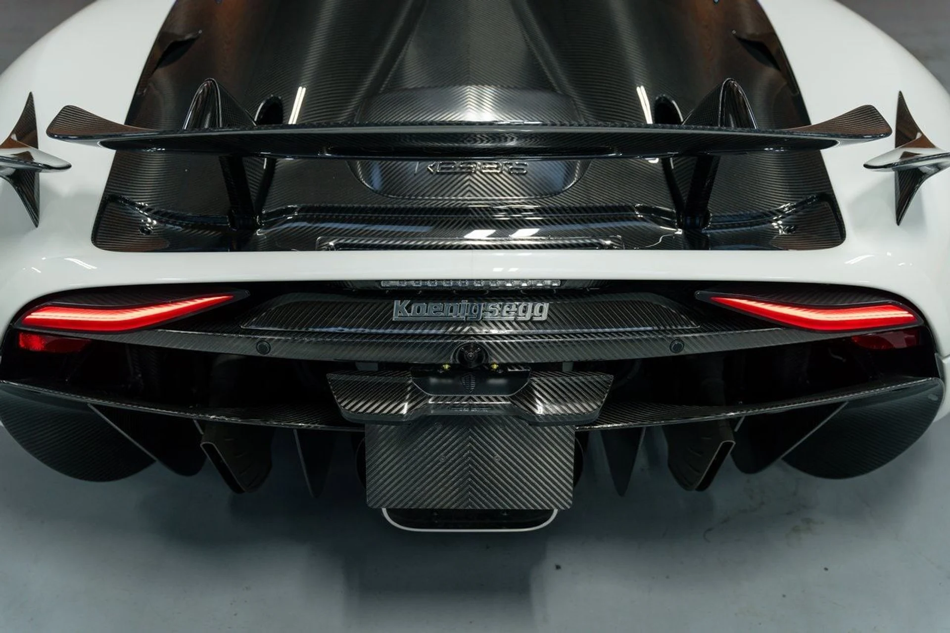 mph022_793787545_97aebf90abb63d3c3941940292aa6db1x_8d69b70d92