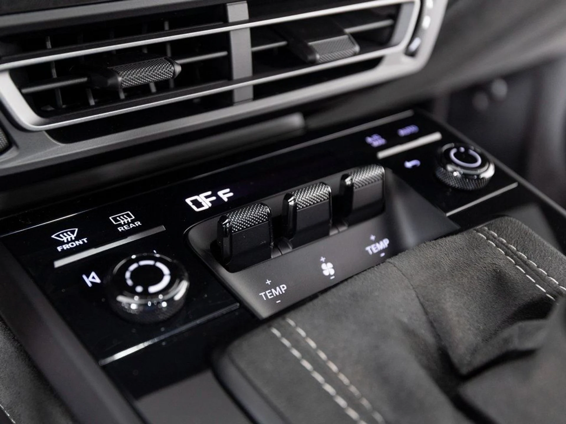 mph022_79547993_053e096f69255740541361d337ab1903x_5d61c8948d