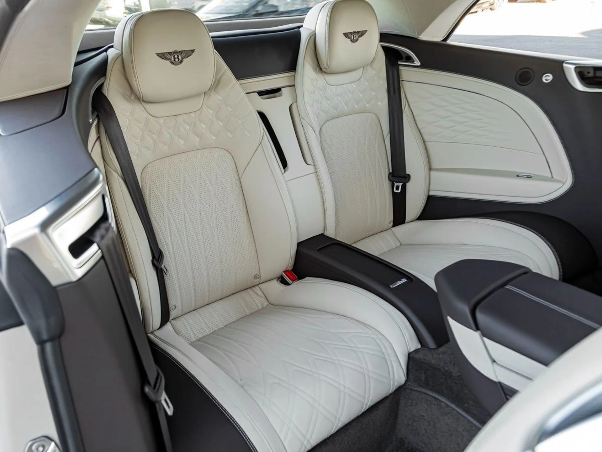 mph022_796115258_23_da7683e6b2