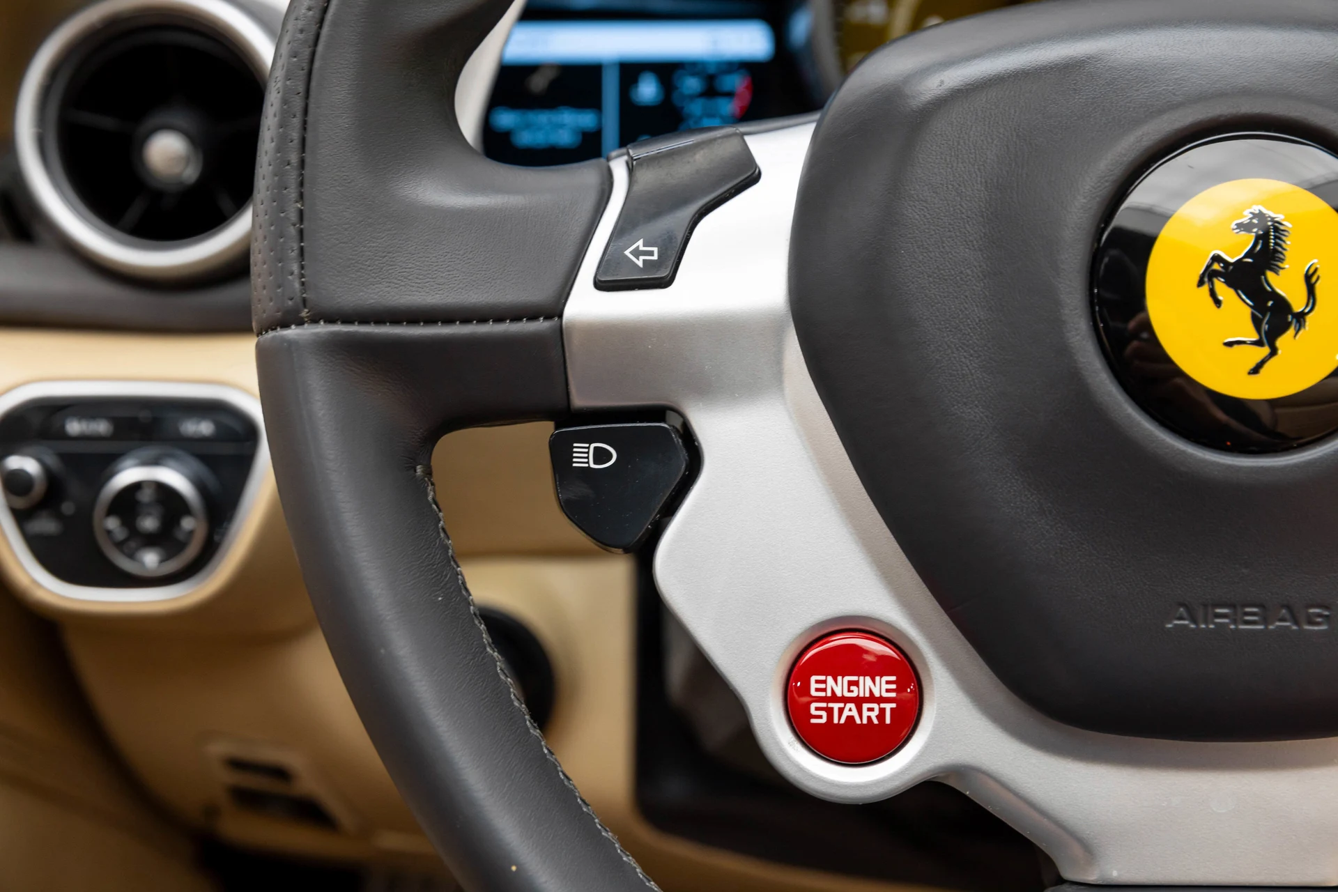 mph022_802221534_b2107ebe4c404fa0816d8a6bf4223867_3dfd004449