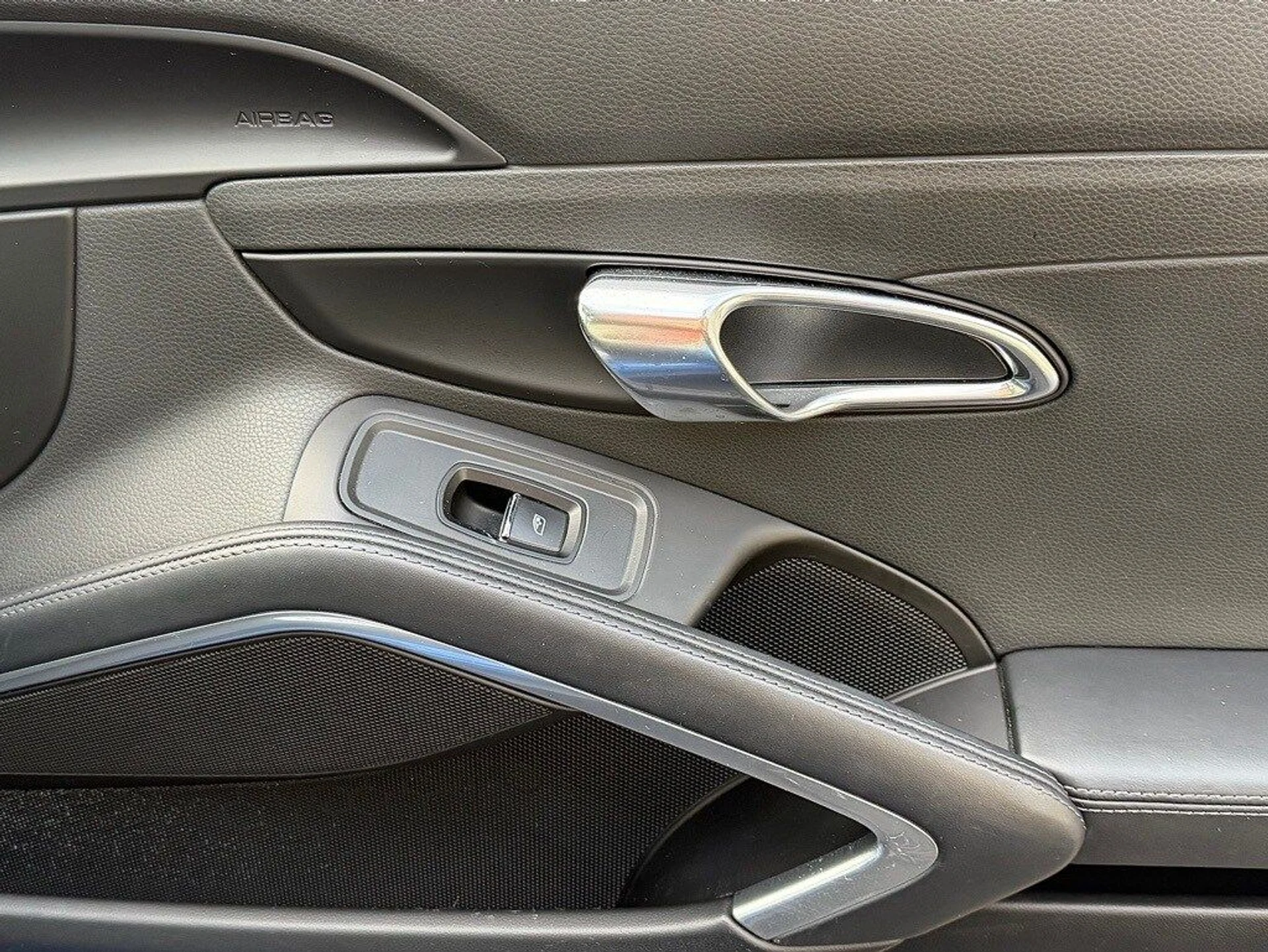 mph022_807173282_4c61c20b4dfd24a9c3c83f88316d1041x_80fd366060